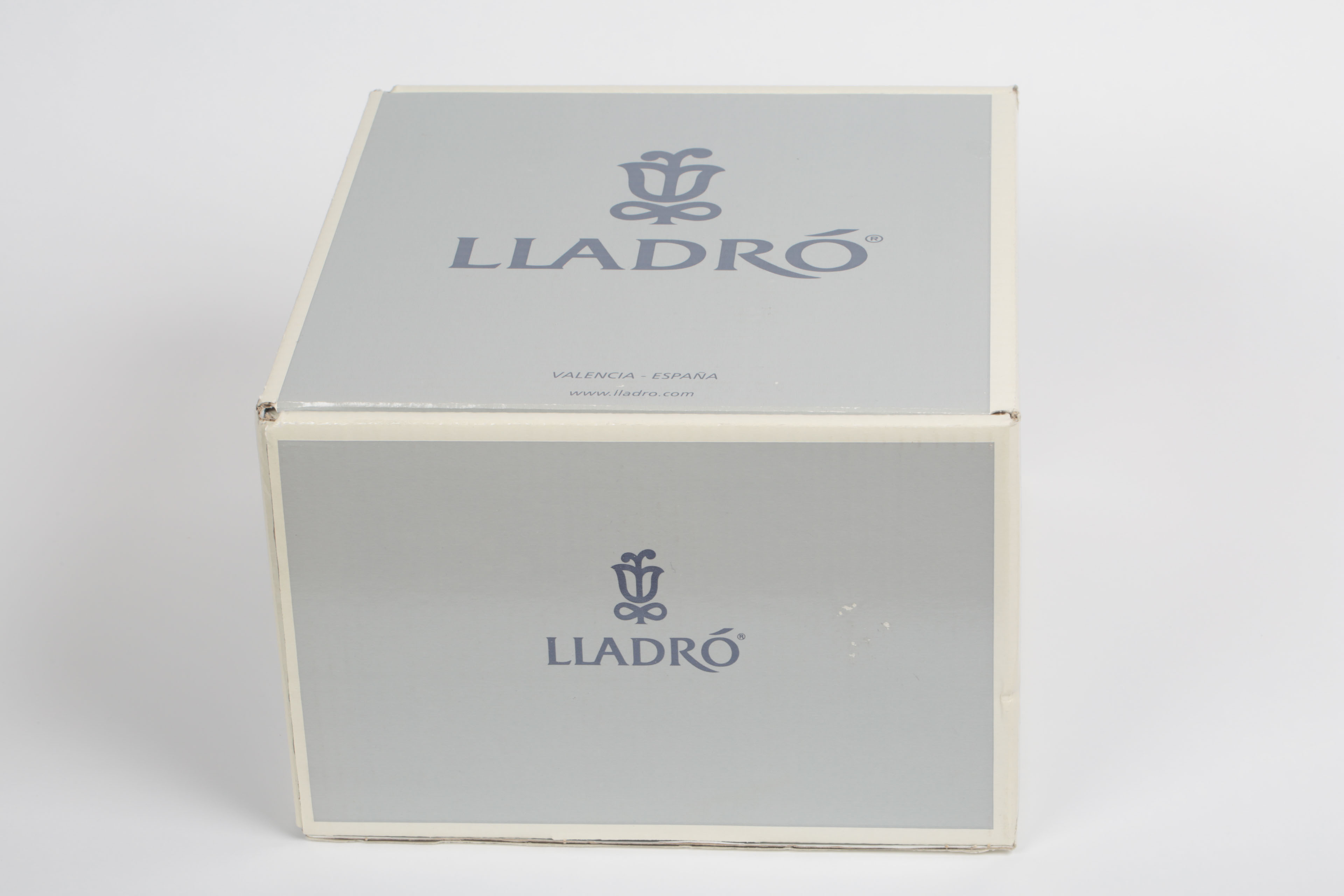 Lladró "Springtime Harvest" Porcelain Figurine