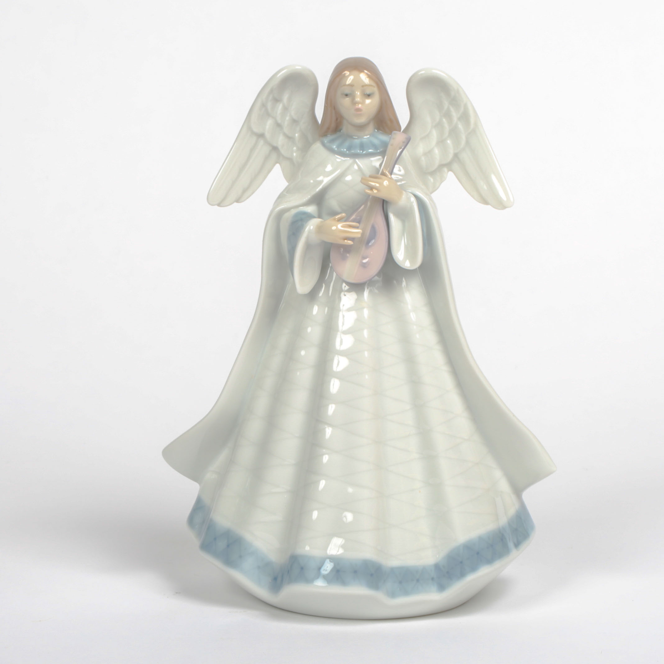 Lladró "Angelic Melody" Porcelain Figurine