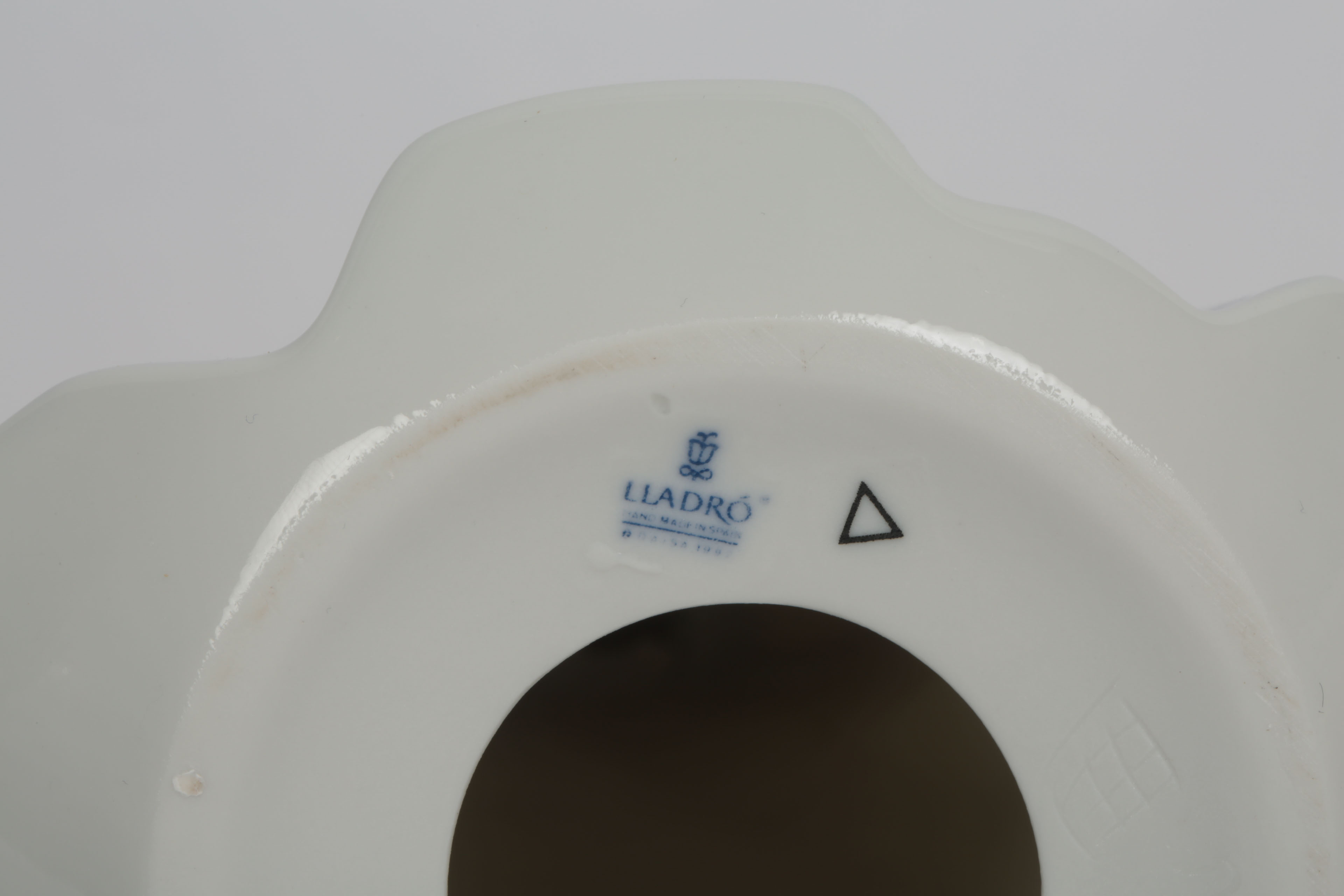 Lladró "Angelic Melody" Porcelain Figurine