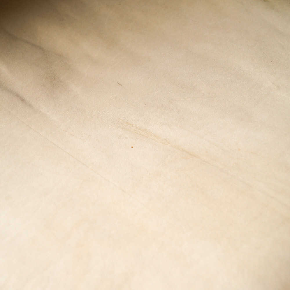 Hand-Crafted Cream-White Leather Armchairs by Drexel Heritage
