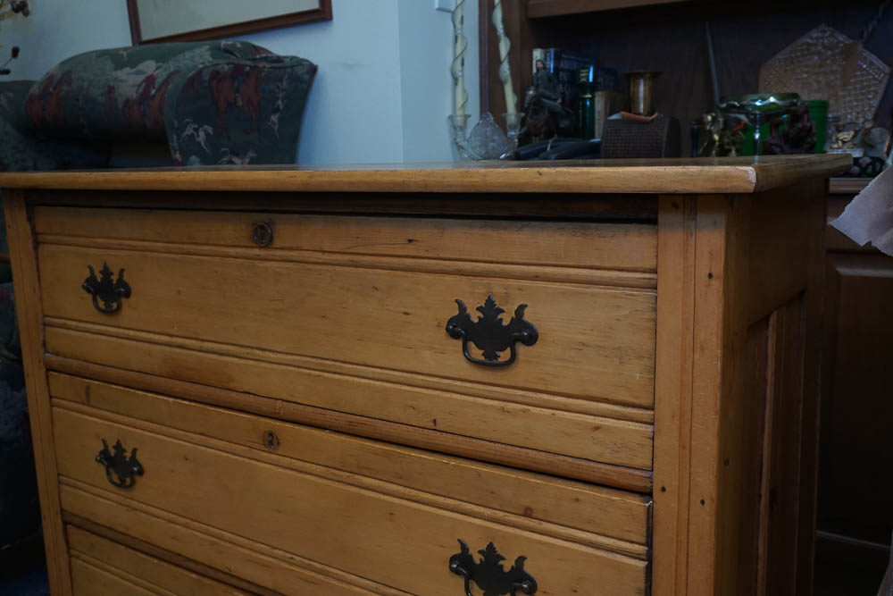 Antique Chest of Drawers