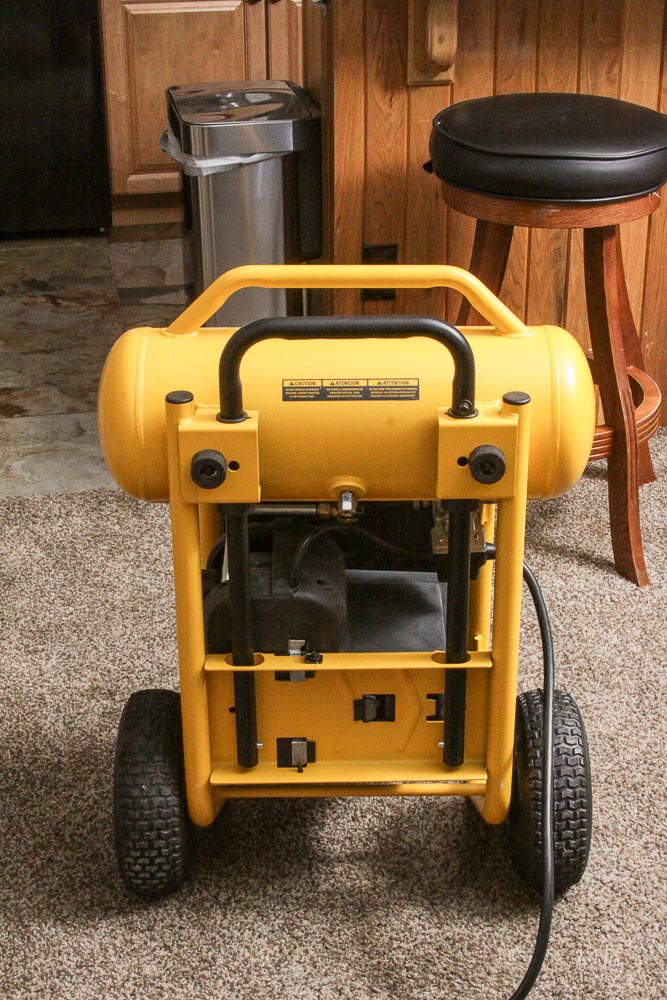 Dewalt D55146 Electric 4.5Gal Portable Air Compressor
