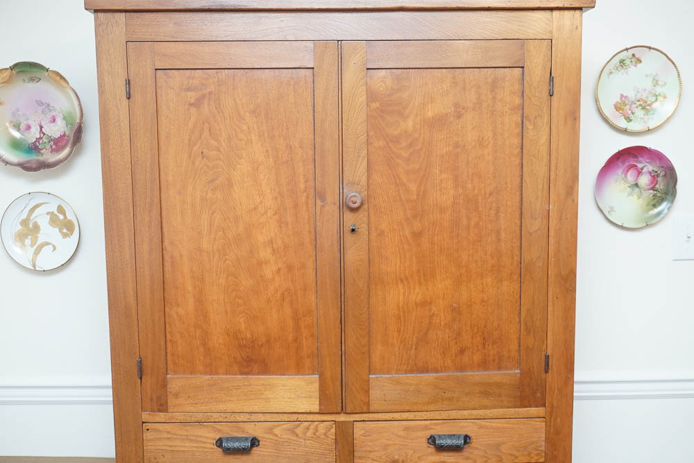 Vintage Pine Pie Safe