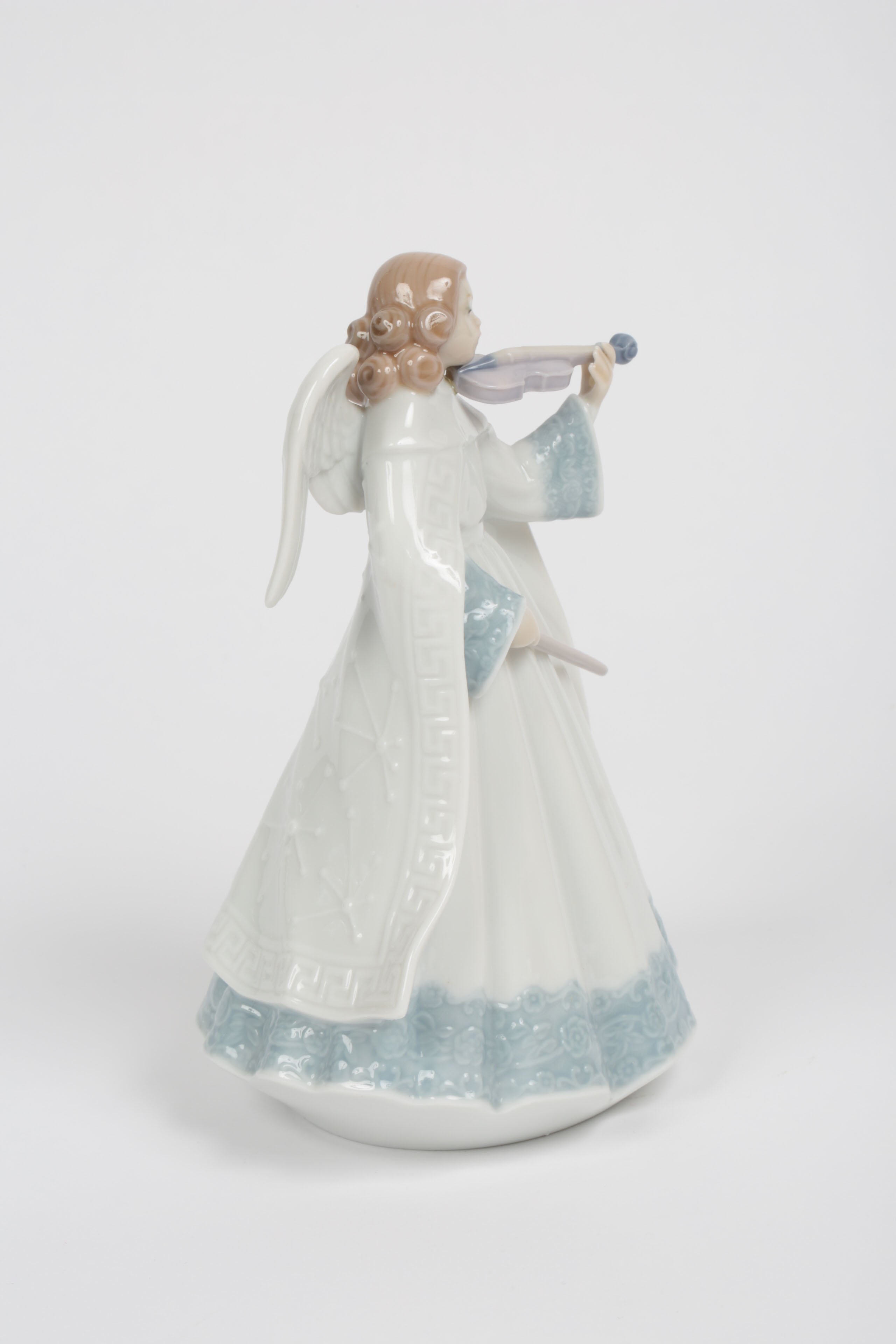 Lladró "Angelic Violinist" Porcelain Figurine
