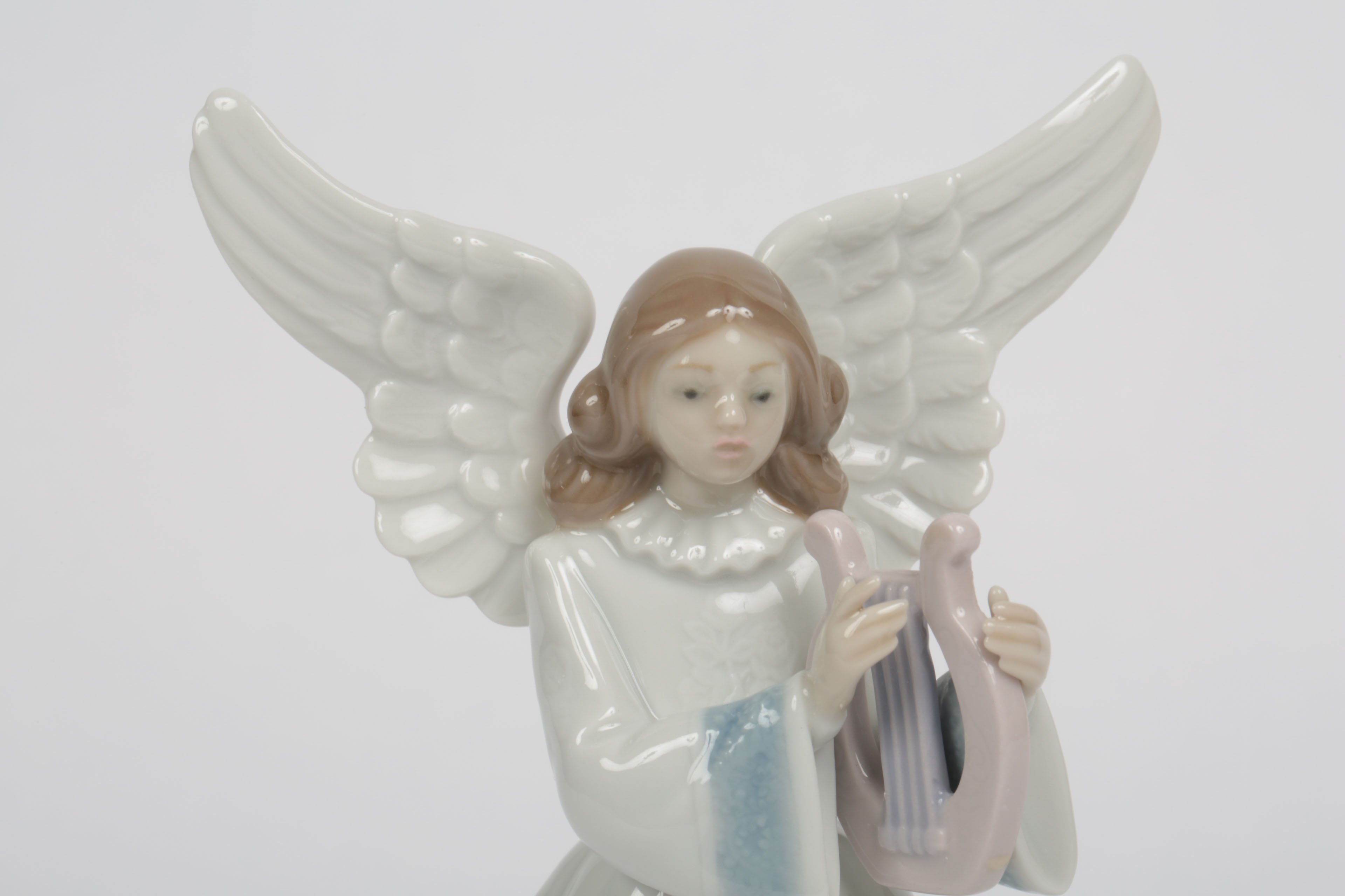 Lladró "Heavenly Harpist" Porcelain Figurine