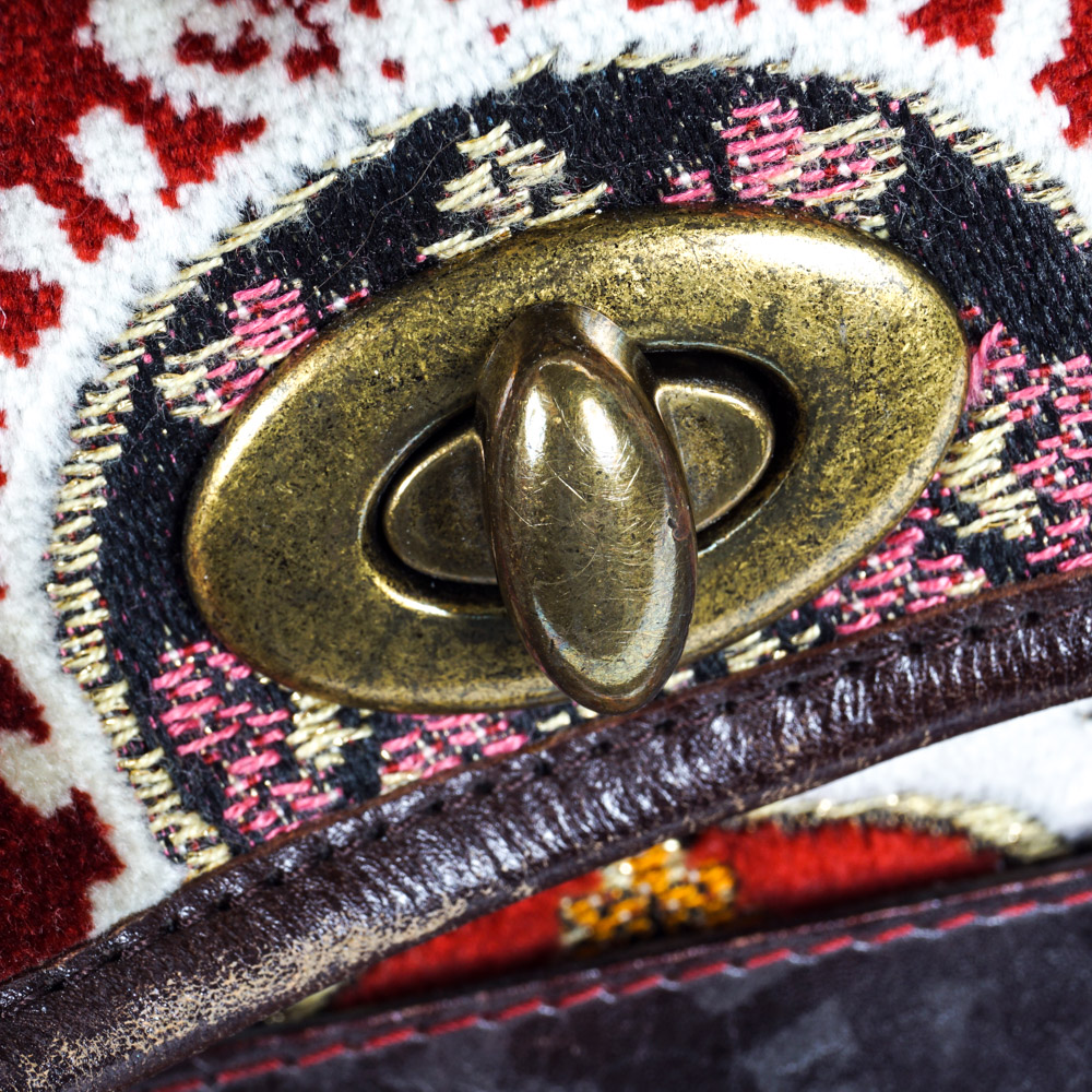 Ipa-Nima Carpet Duffle Bag