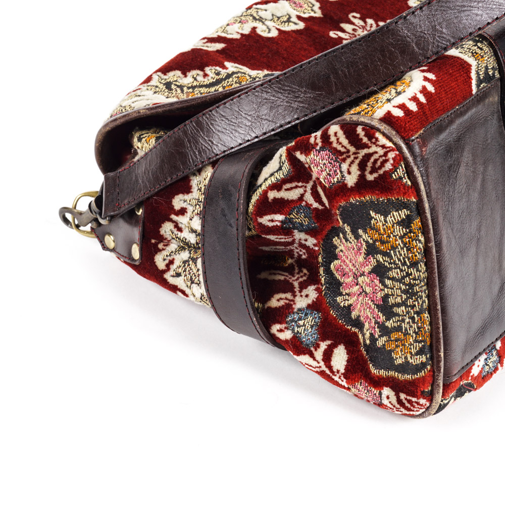 Ipa-Nima Carpet Duffle Bag