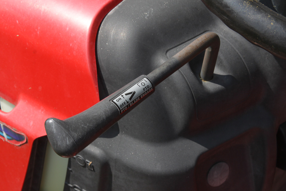 Toro LX420 Twin Cam Riding Lawn Mower