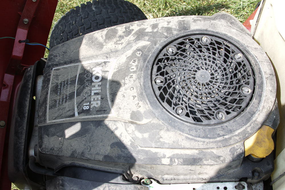 Toro LX420 Twin Cam Riding Lawn Mower