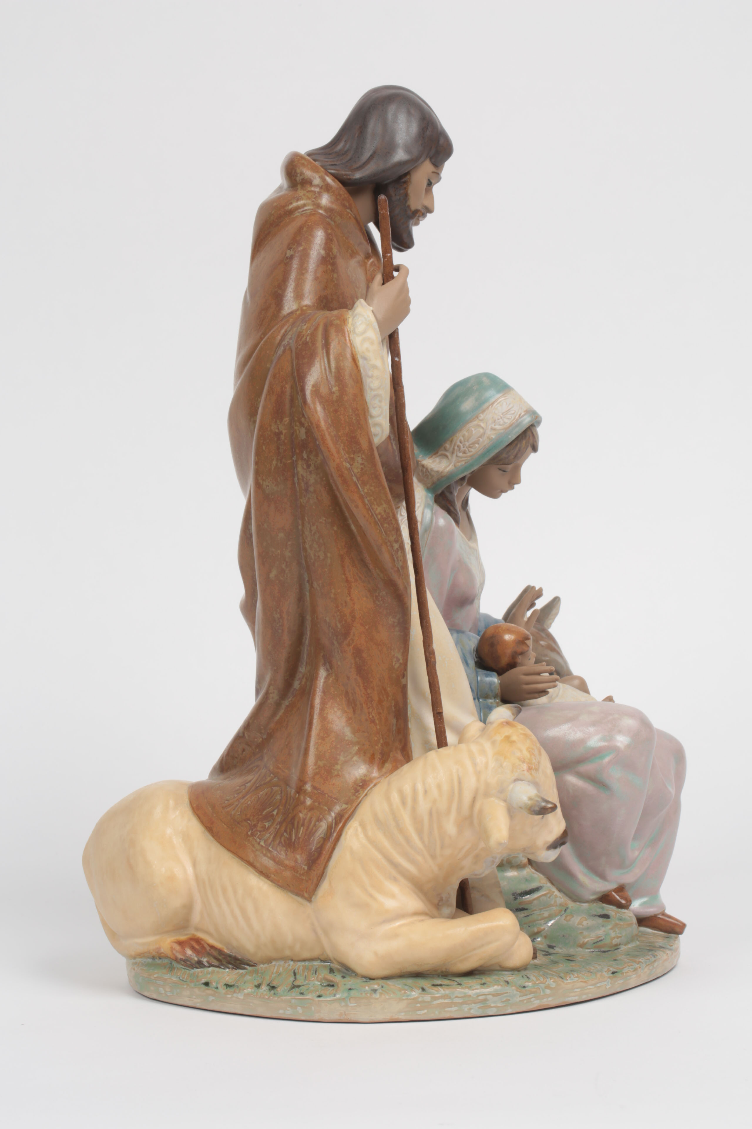 Lladró "Joyful Event" Nativity Figurine