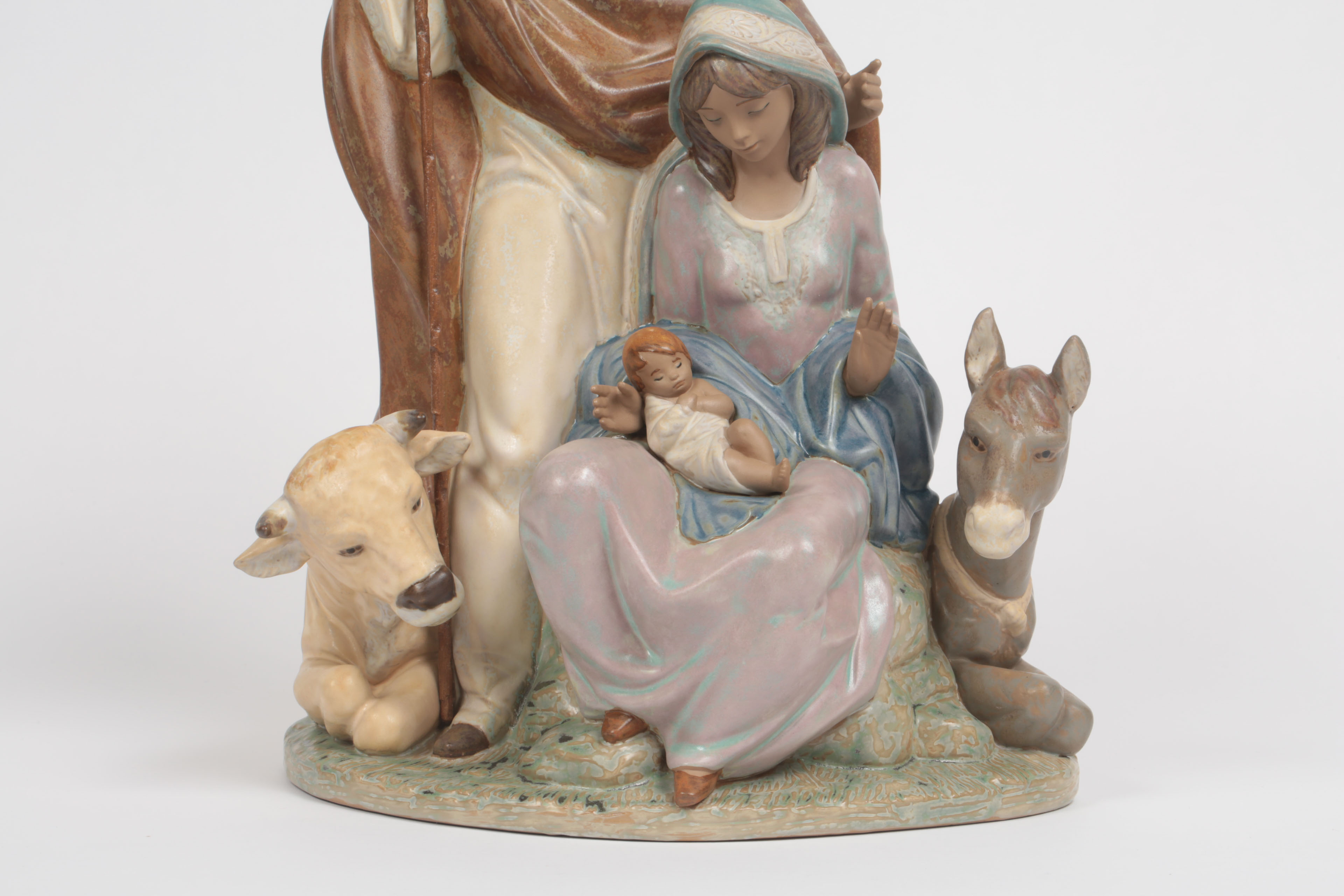 Lladró "Joyful Event" Nativity Figurine