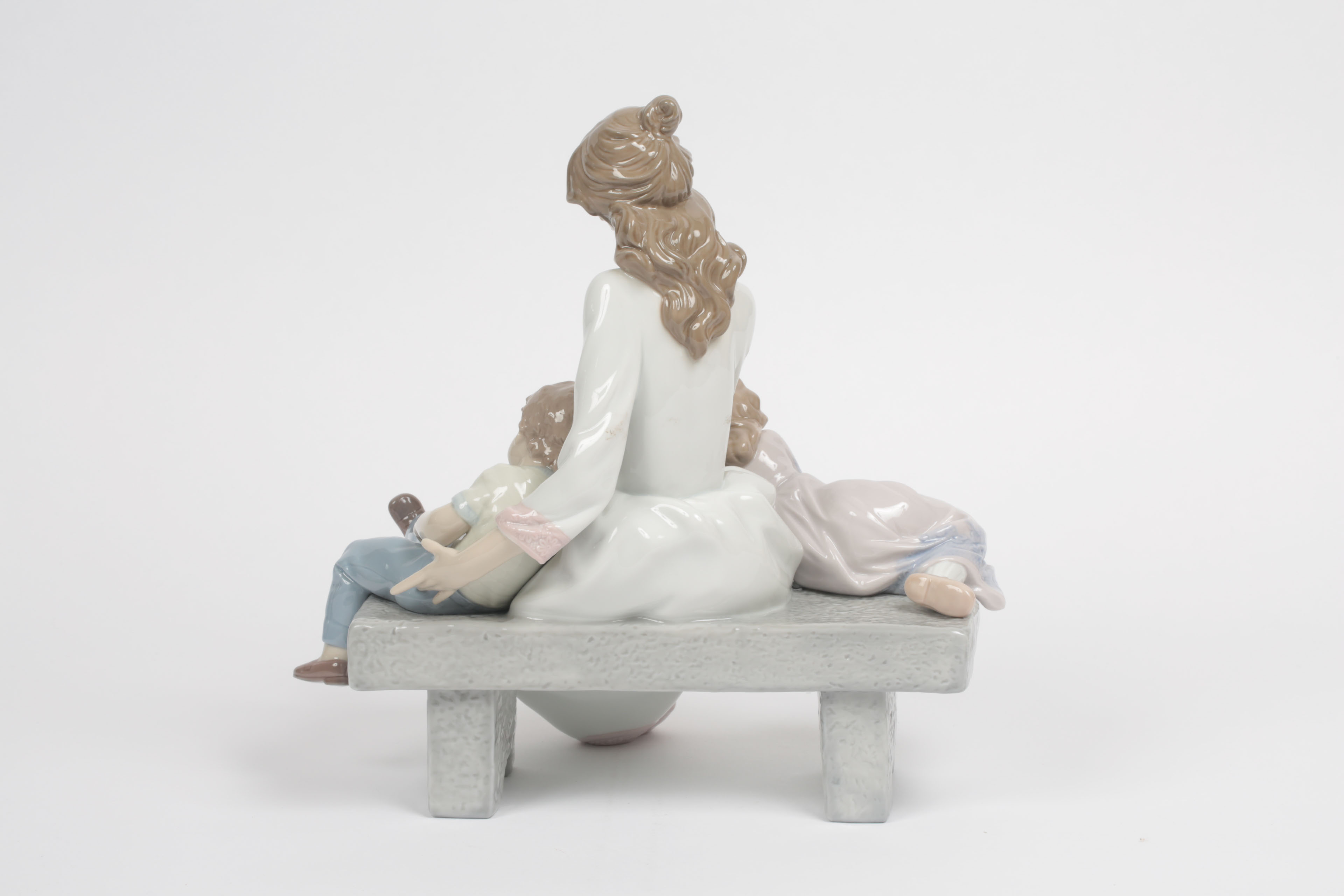 Lladró "An Afternoon Nap" Porcelain Figurine