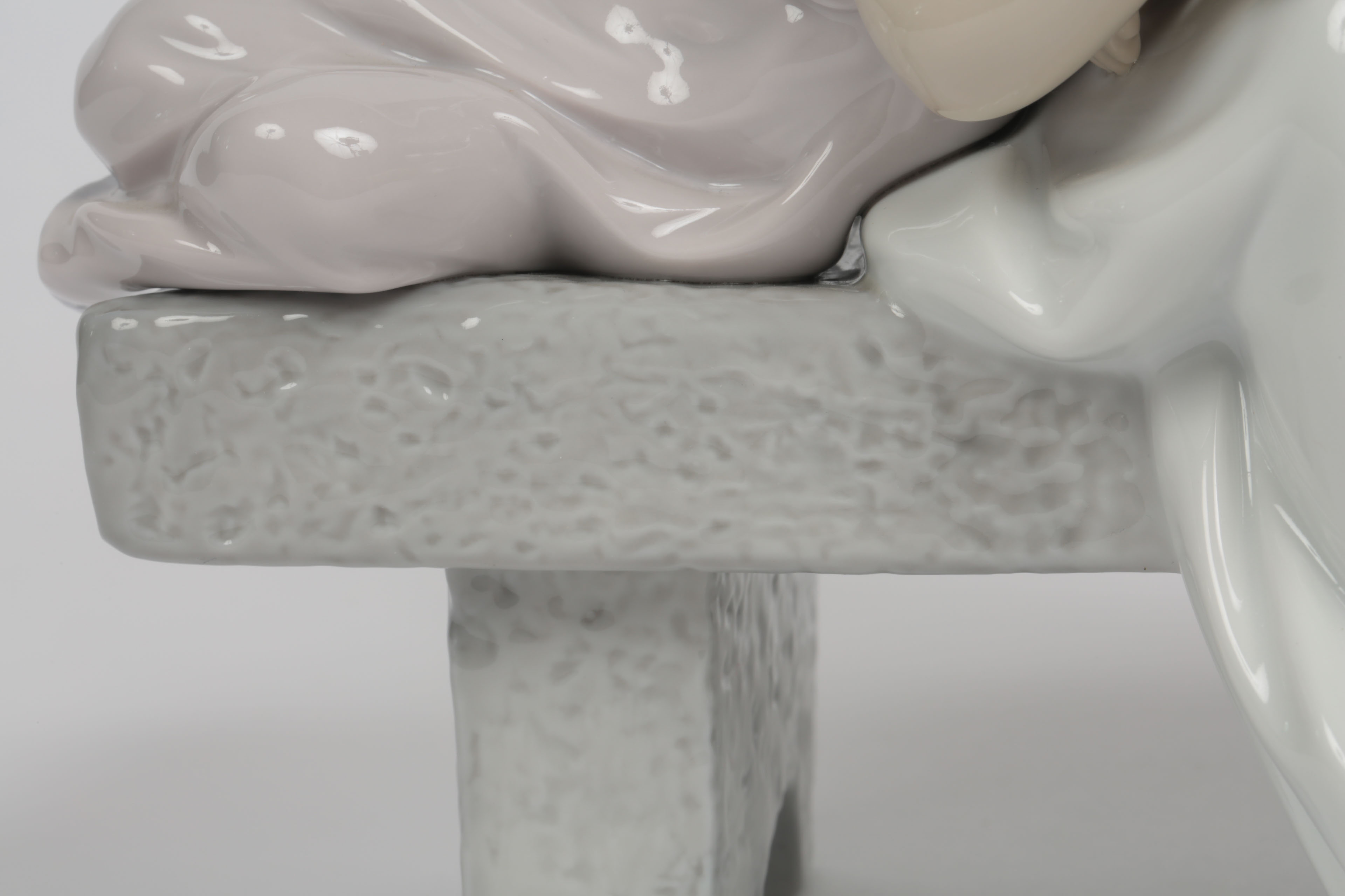 Lladró "An Afternoon Nap" Porcelain Figurine