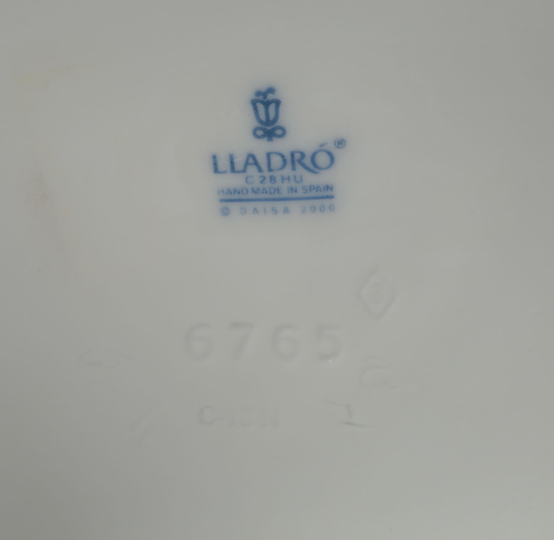 Lladró "An Afternoon Nap" Porcelain Figurine
