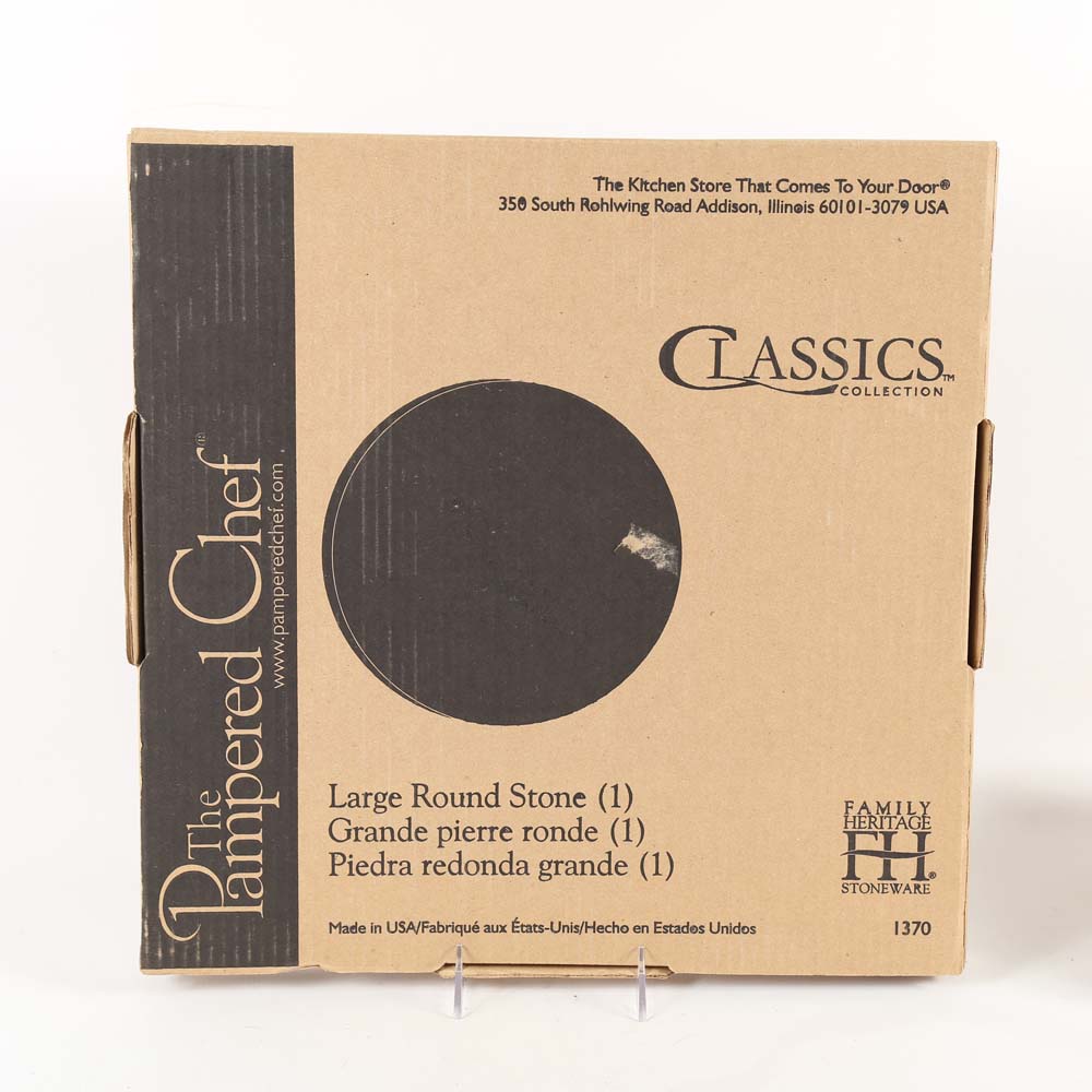 Assorted Kitchen Items Including The Pampered Chef