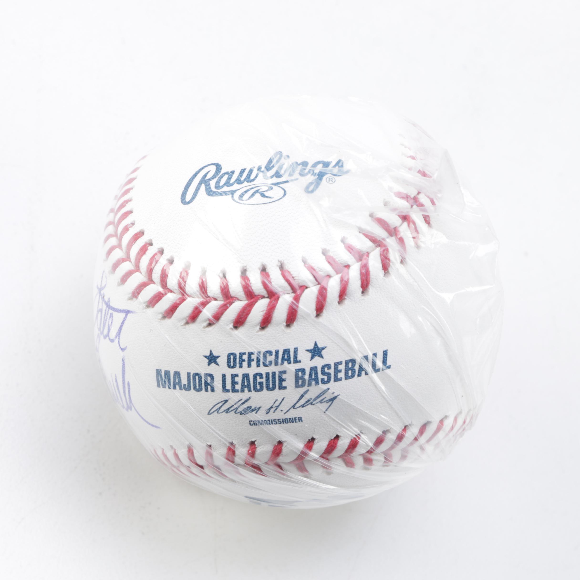 Johnny Bench Autographed Baseball