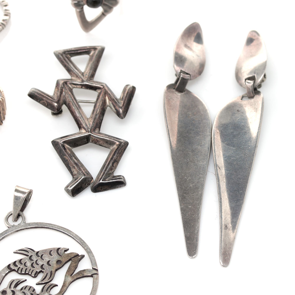 Assortment of Sterling Silver Jewelry