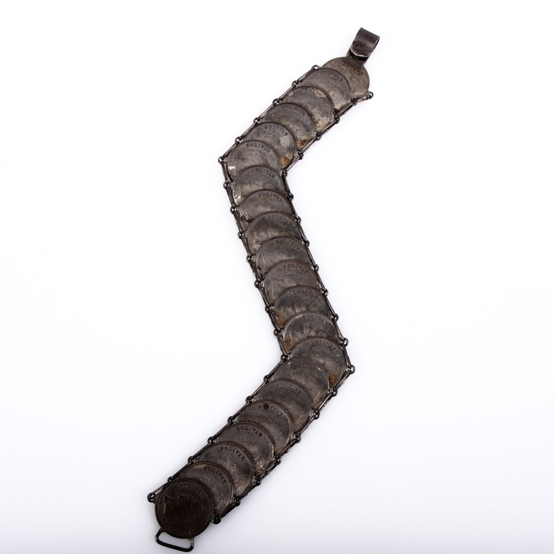 Vintage Venezuelan Bolivar Coin Silver Bracelet