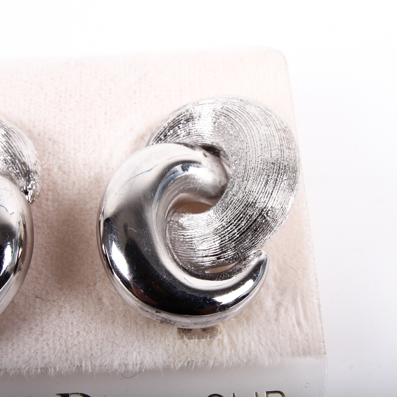 Vintage Christian Dior Interlocking Circle Earrings