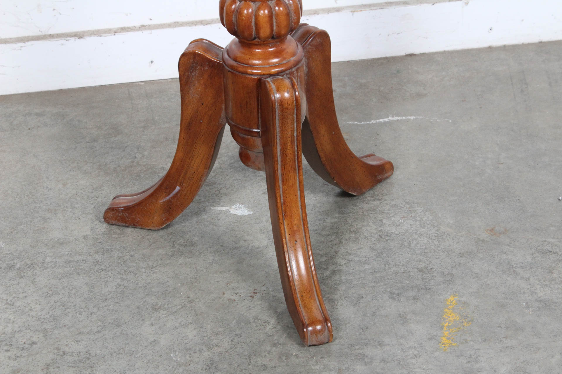 Mahogany Pedestal Side Table EBTH