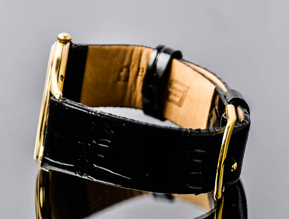 Vintage Concord Mariner 14K Yellow Gold Watch