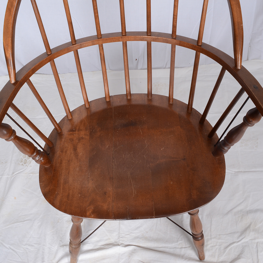 Windsor Style Captain's Chair