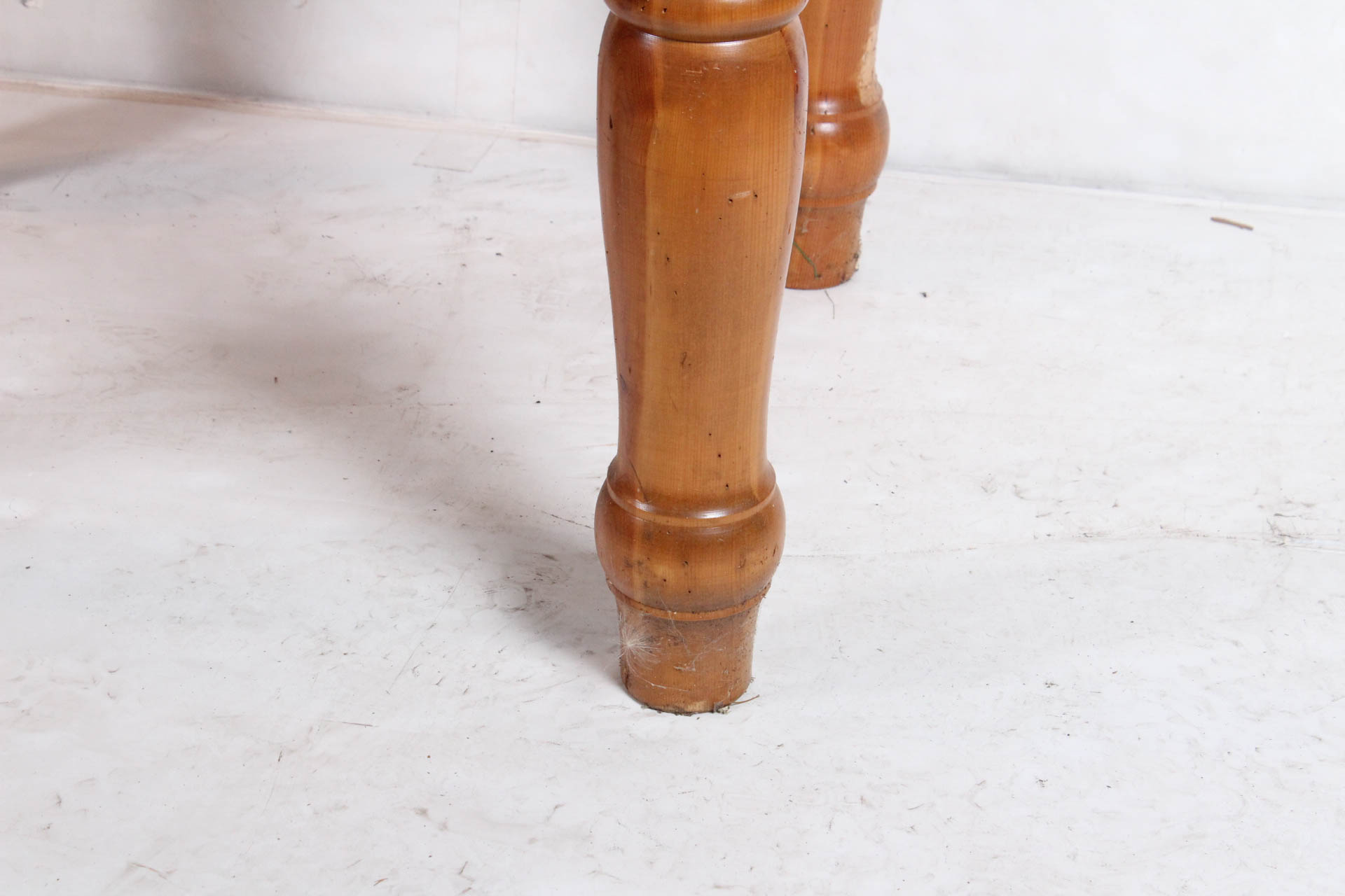 Farmhouse Style Pine Dining Table