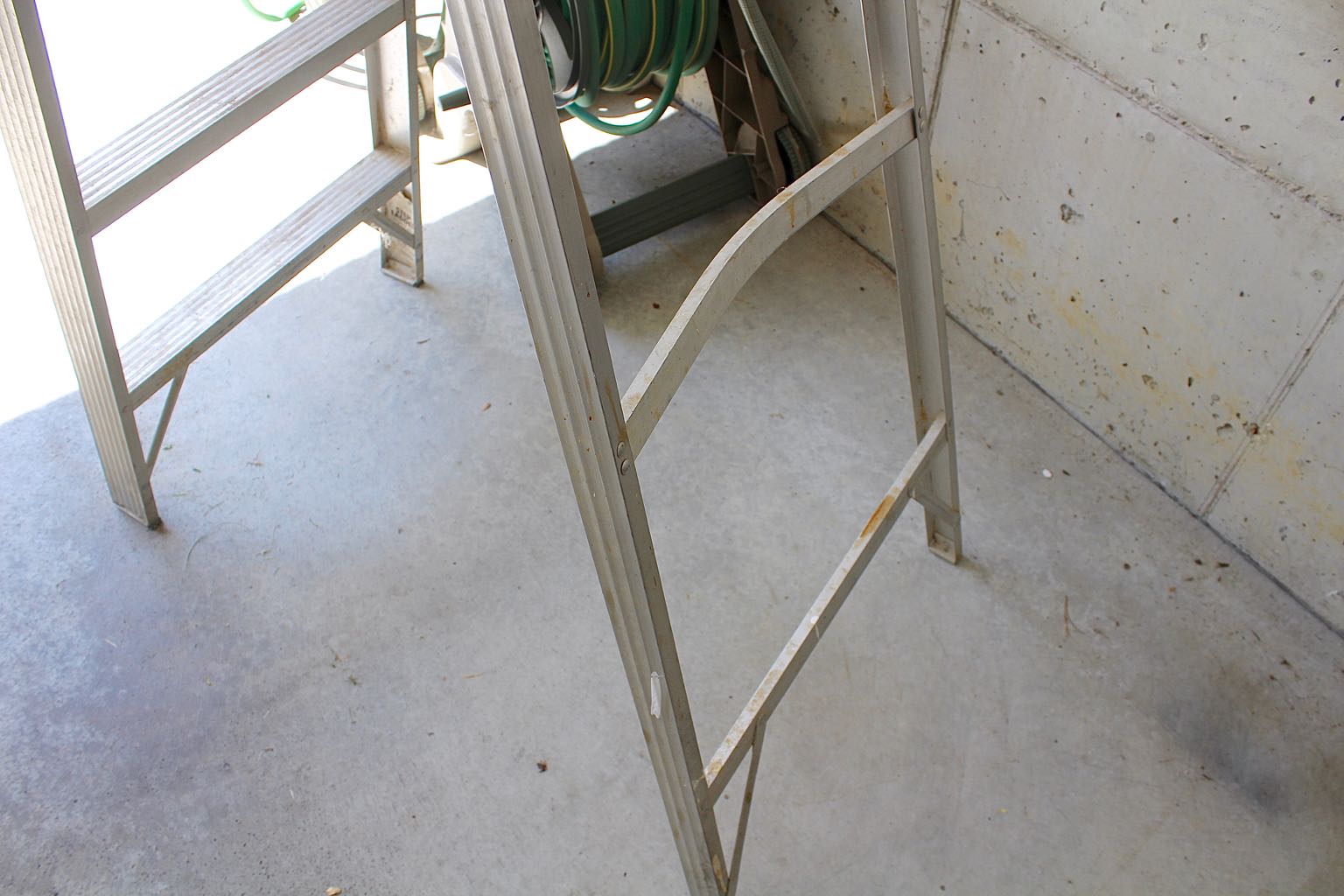 Lawn & Garden Equipment