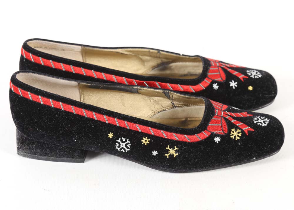 Vintage Christmas Fashion Accessories