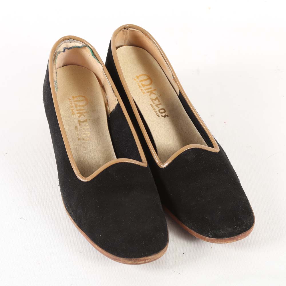 Vintage Mikelos of Athens Black Suede Leather Pumps