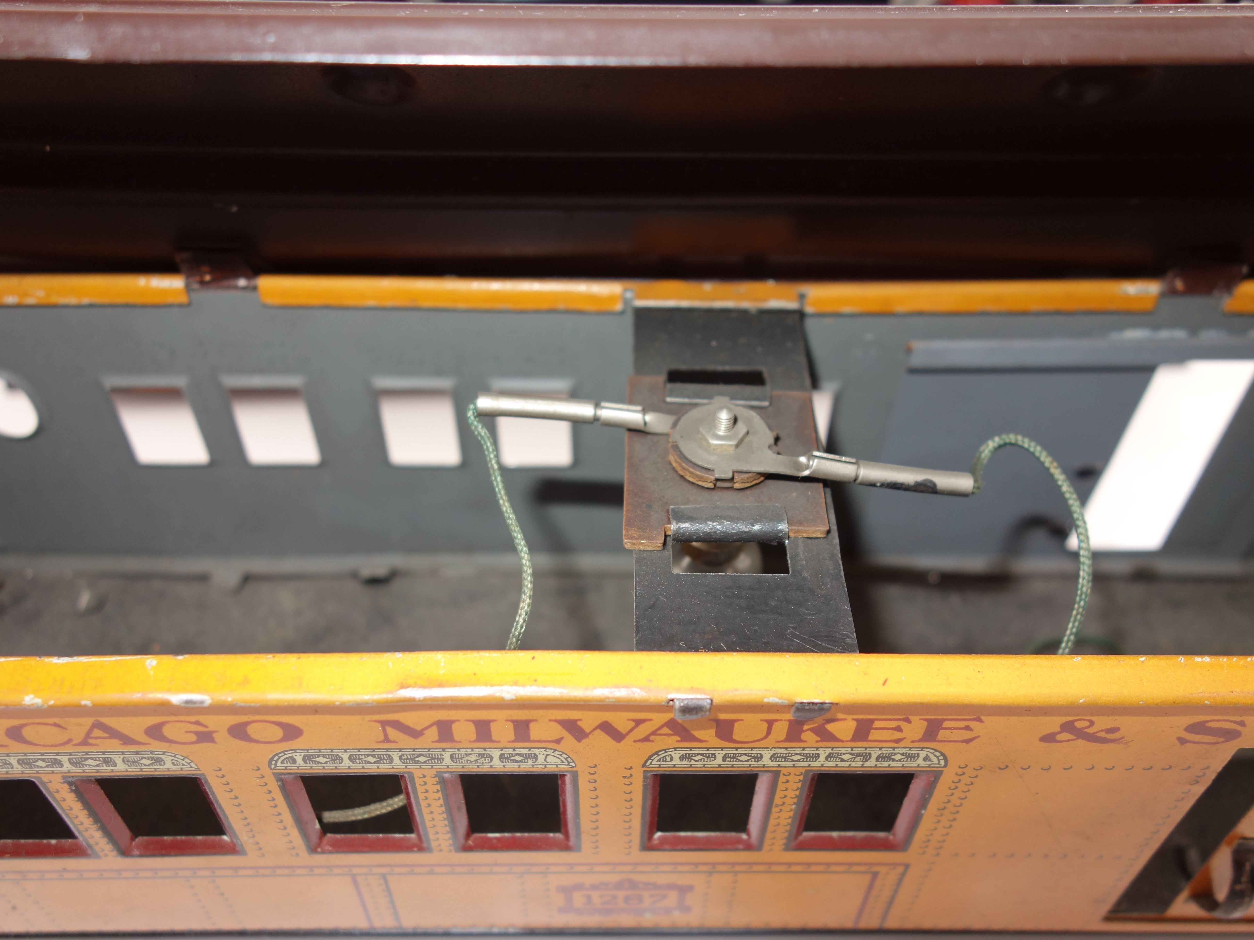 1920s German Gubruder Bing Train Cars