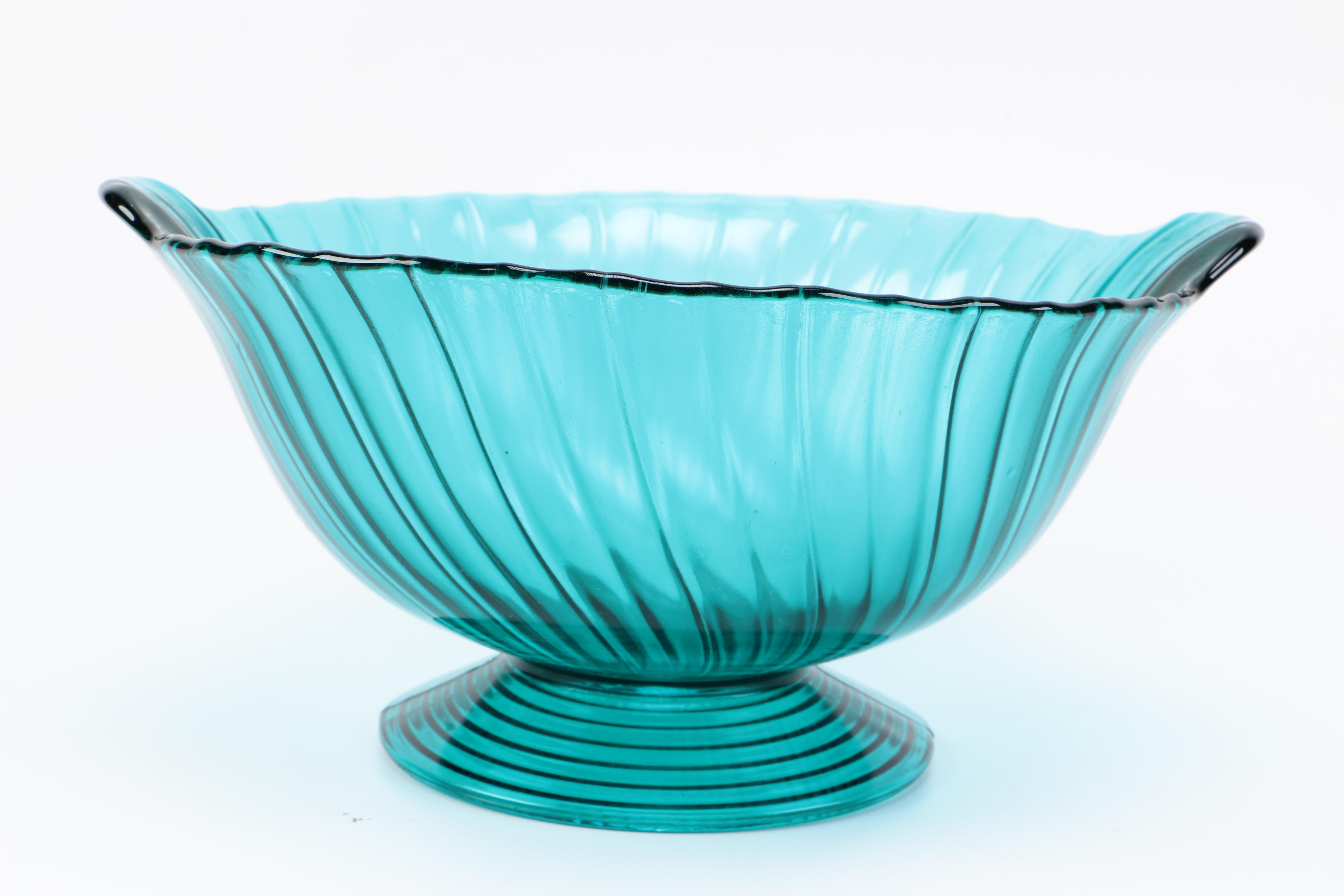 Jeanette "Swirl" Ultramarine Bowl and Plate