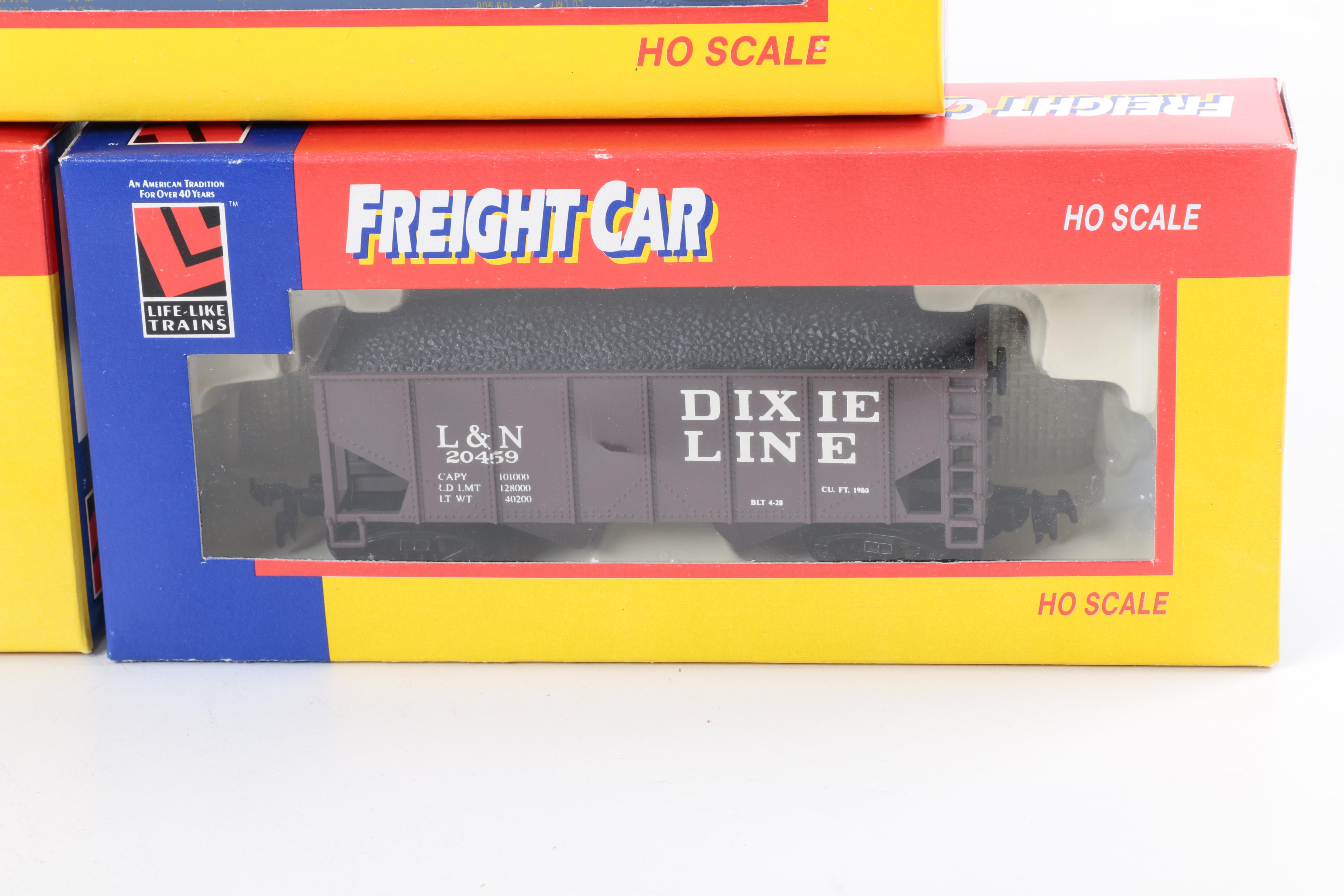HO and N Scale Model Train Cars