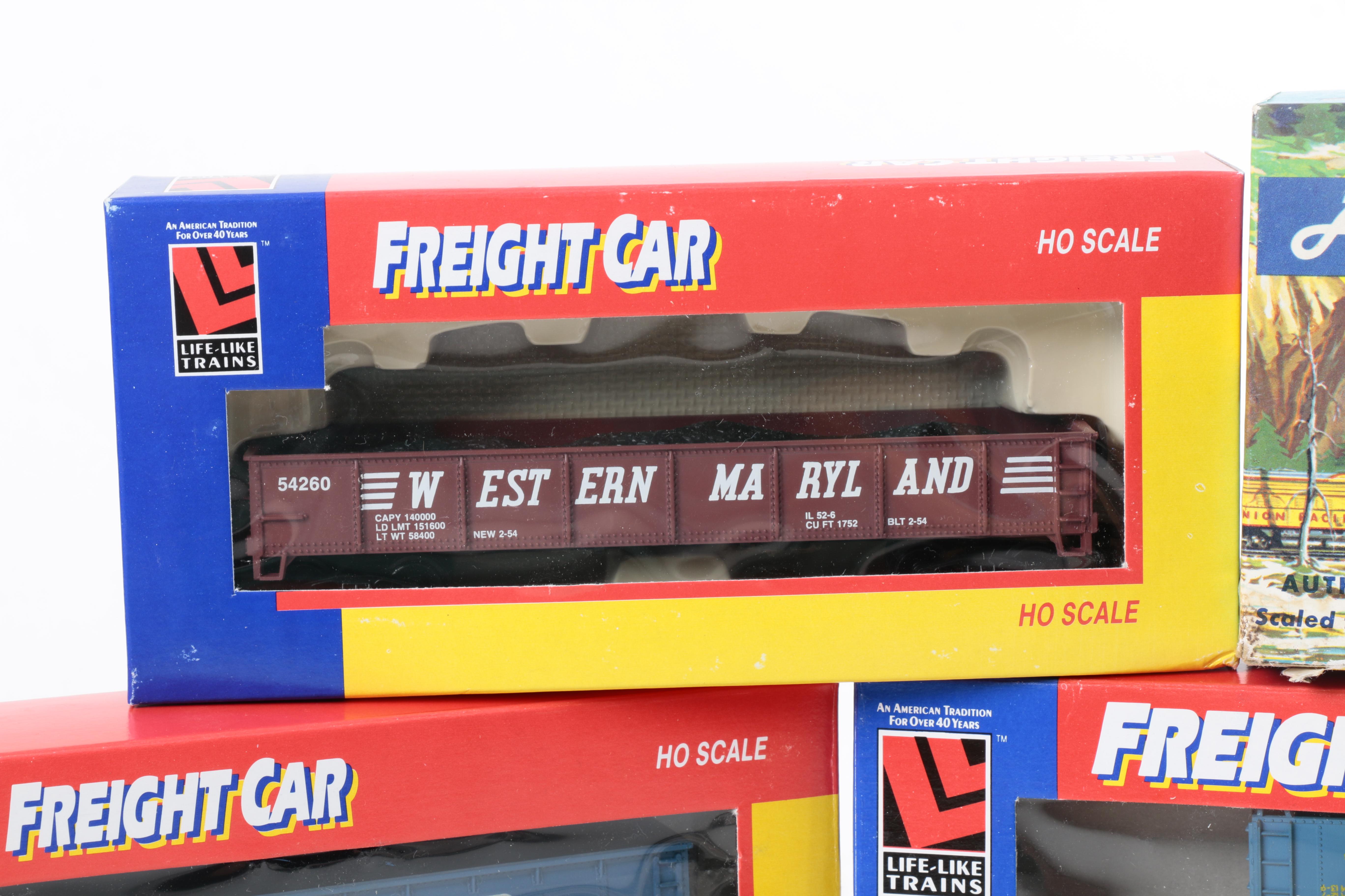 HO and N Scale Model Train Cars