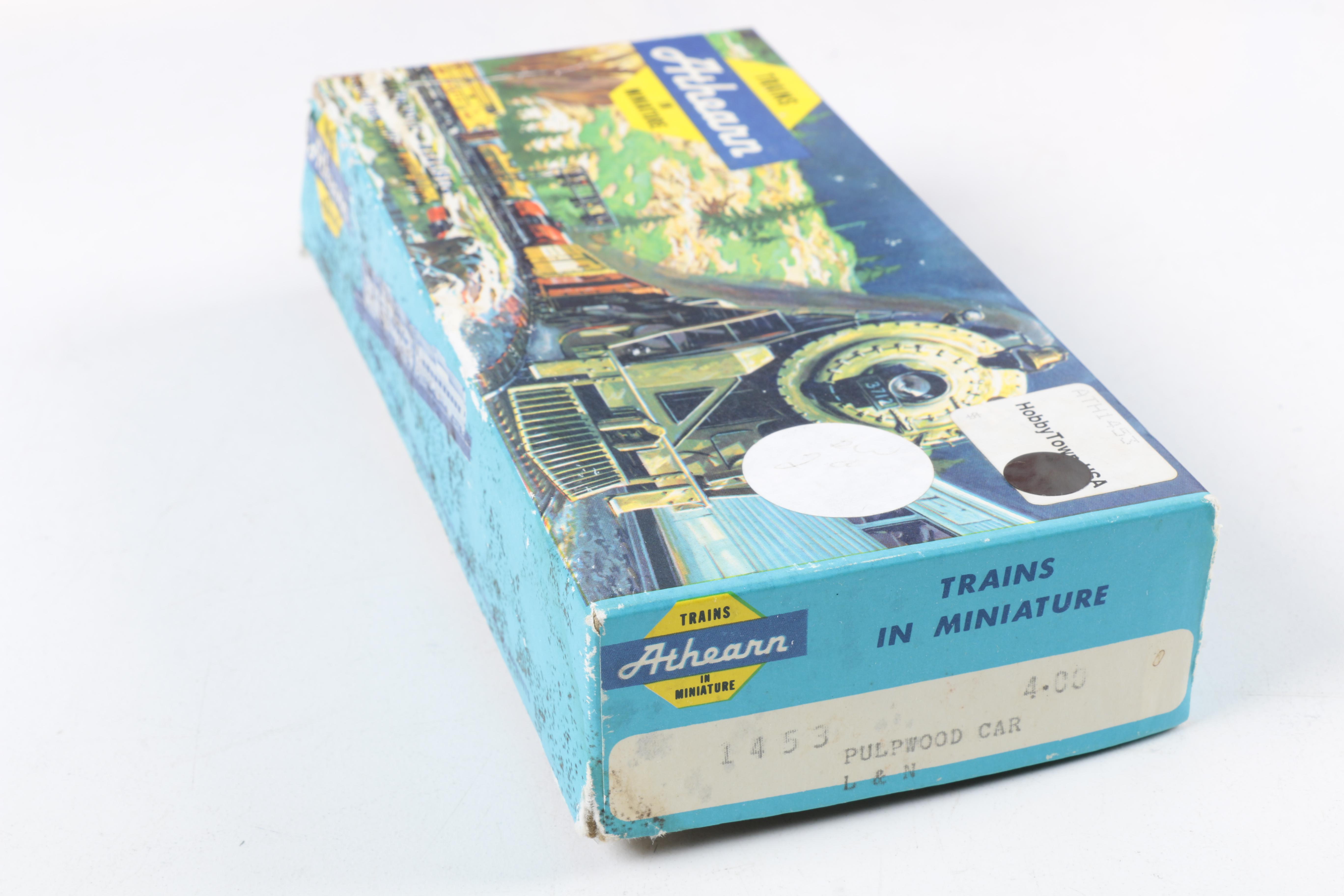 HO and N Scale Model Train Cars