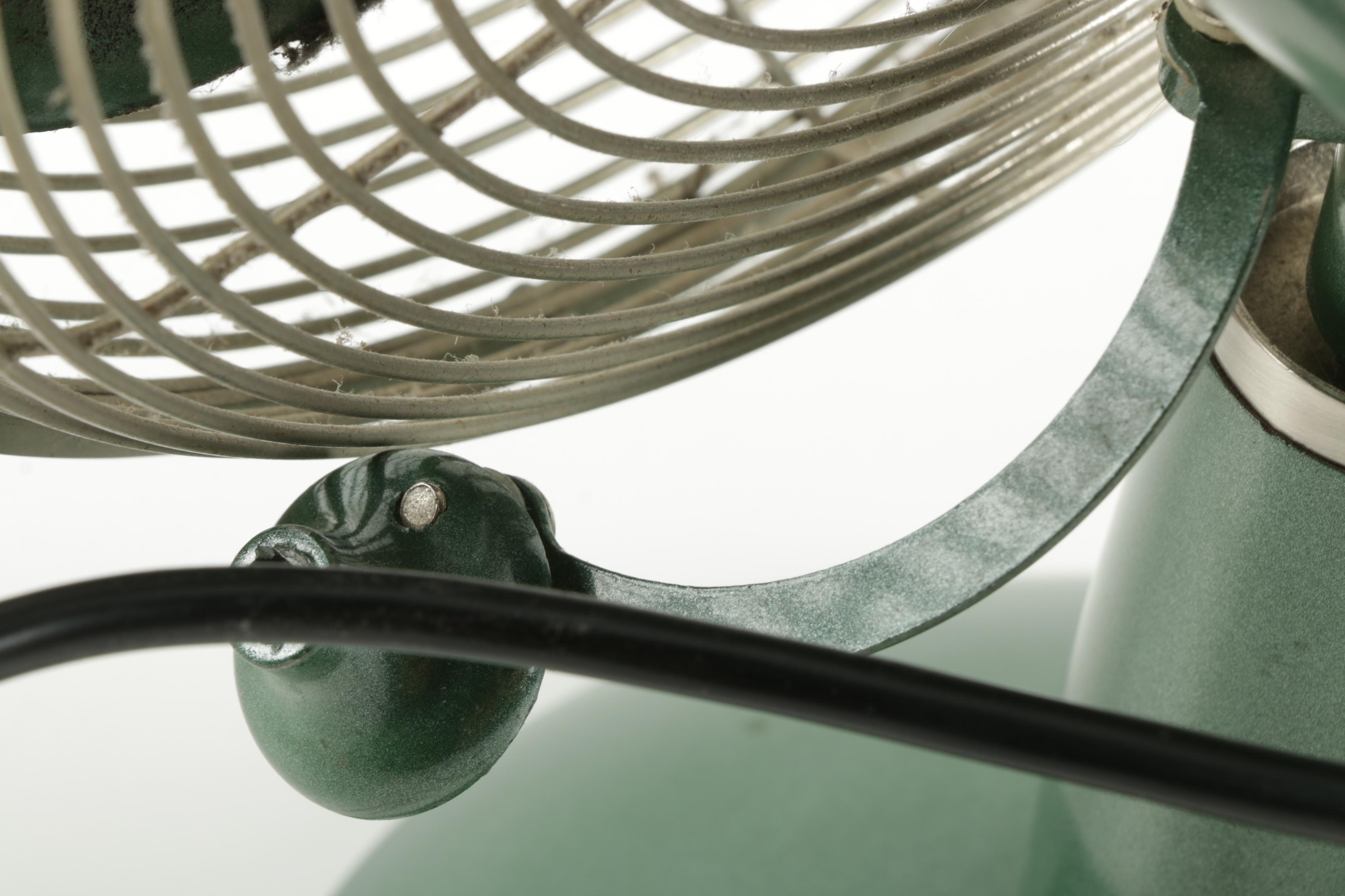 Circulating Metal Fan