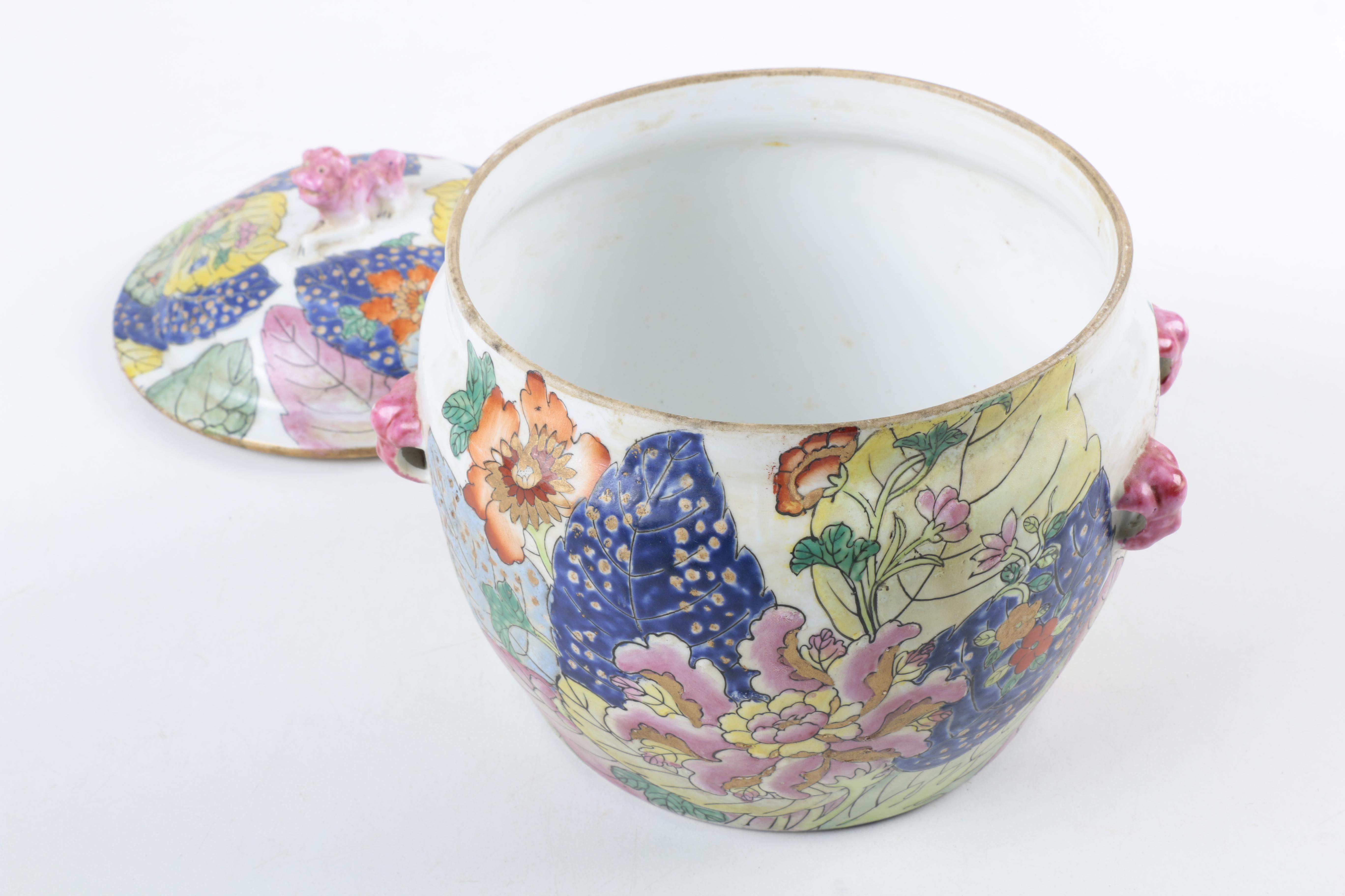 Chinese Tobacco Leaf Ceramic Jar