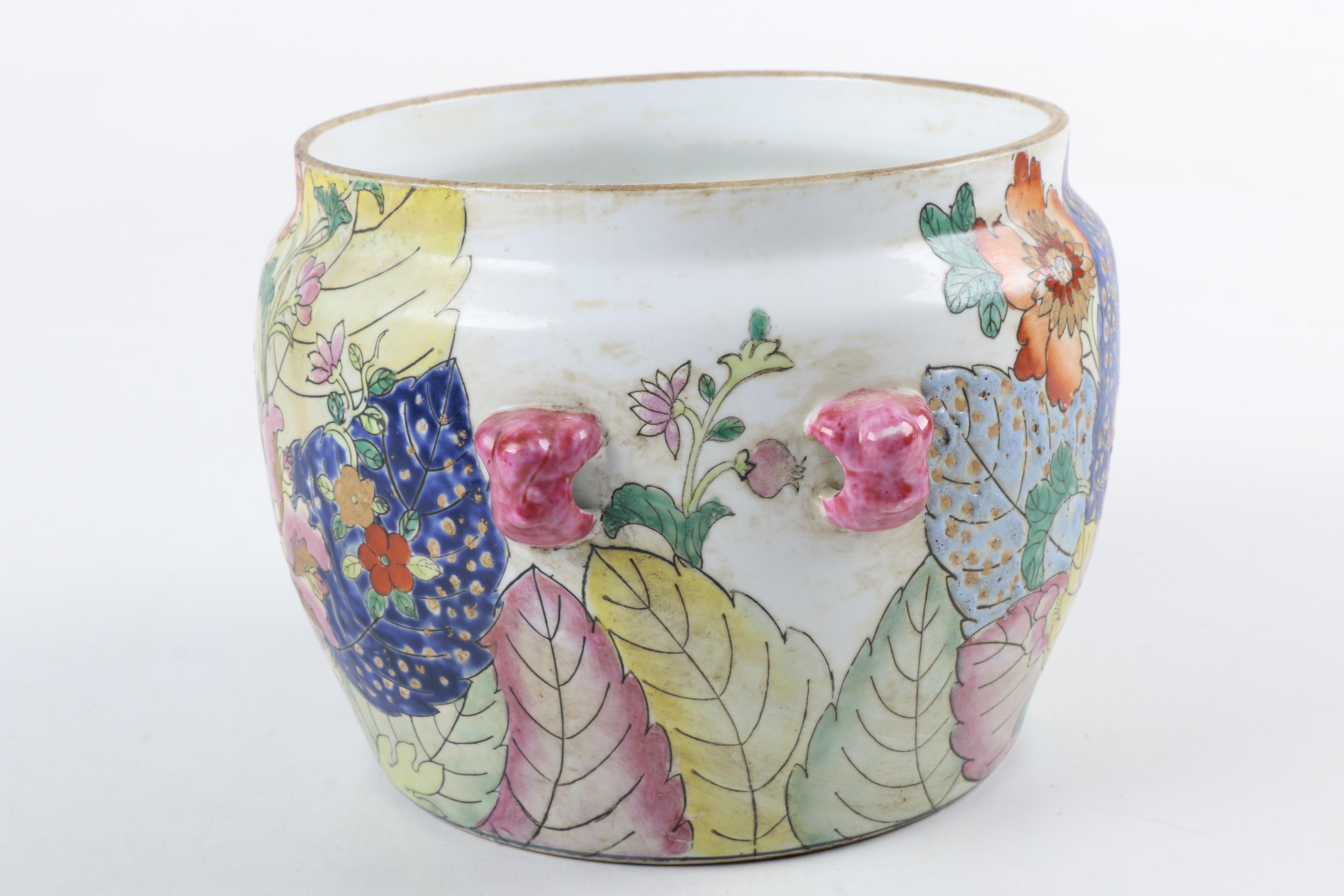 Chinese Tobacco Leaf Ceramic Jar