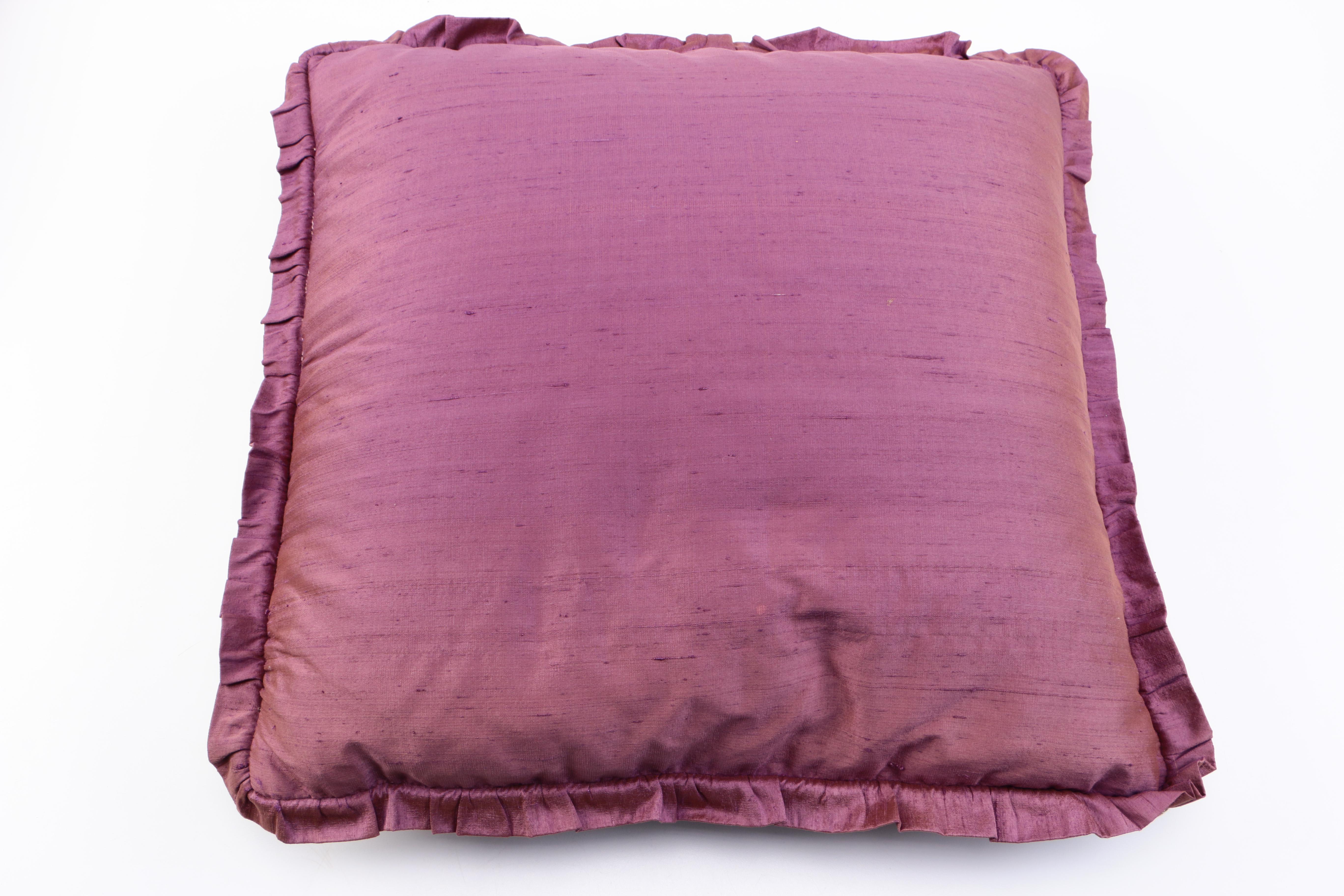 Decorative Throw Pillows