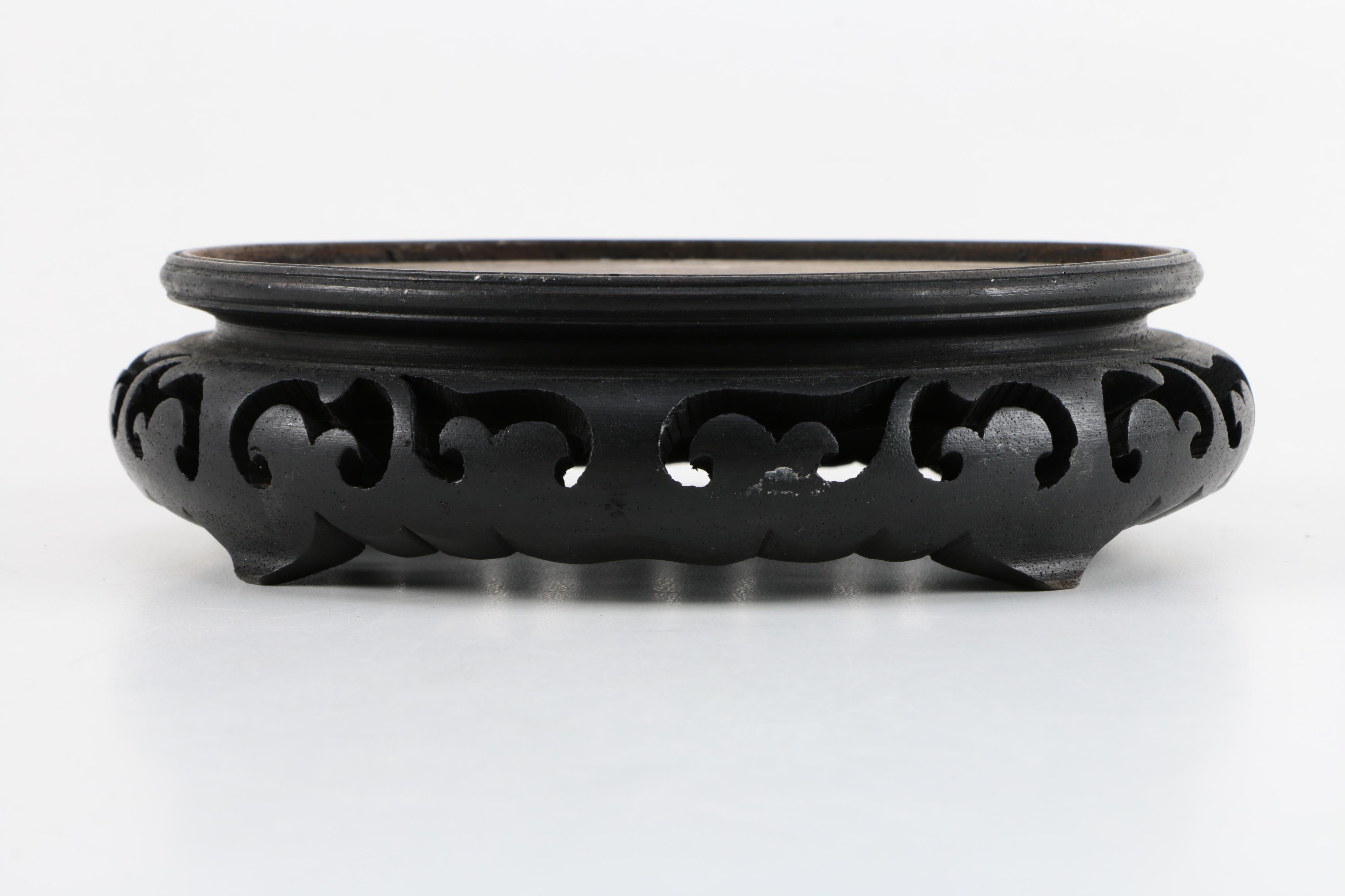 East Asian Imari Palette Ceramic Bowl and Wooden Base