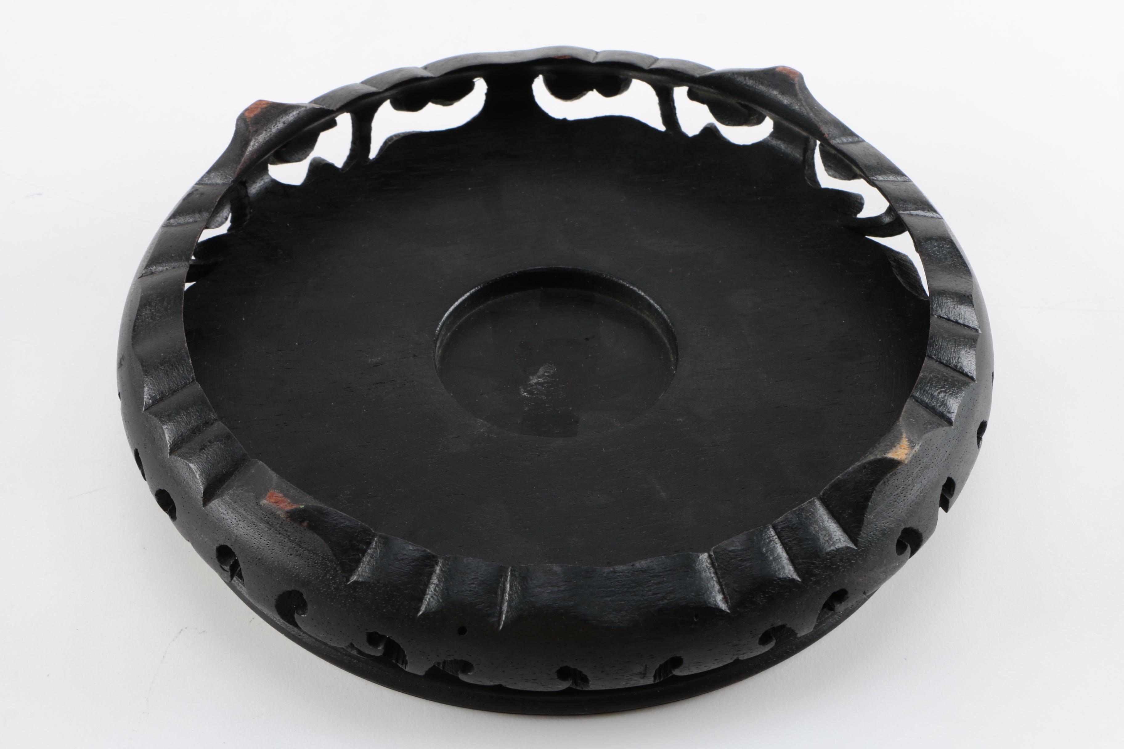 East Asian Imari Palette Ceramic Bowl and Wooden Base