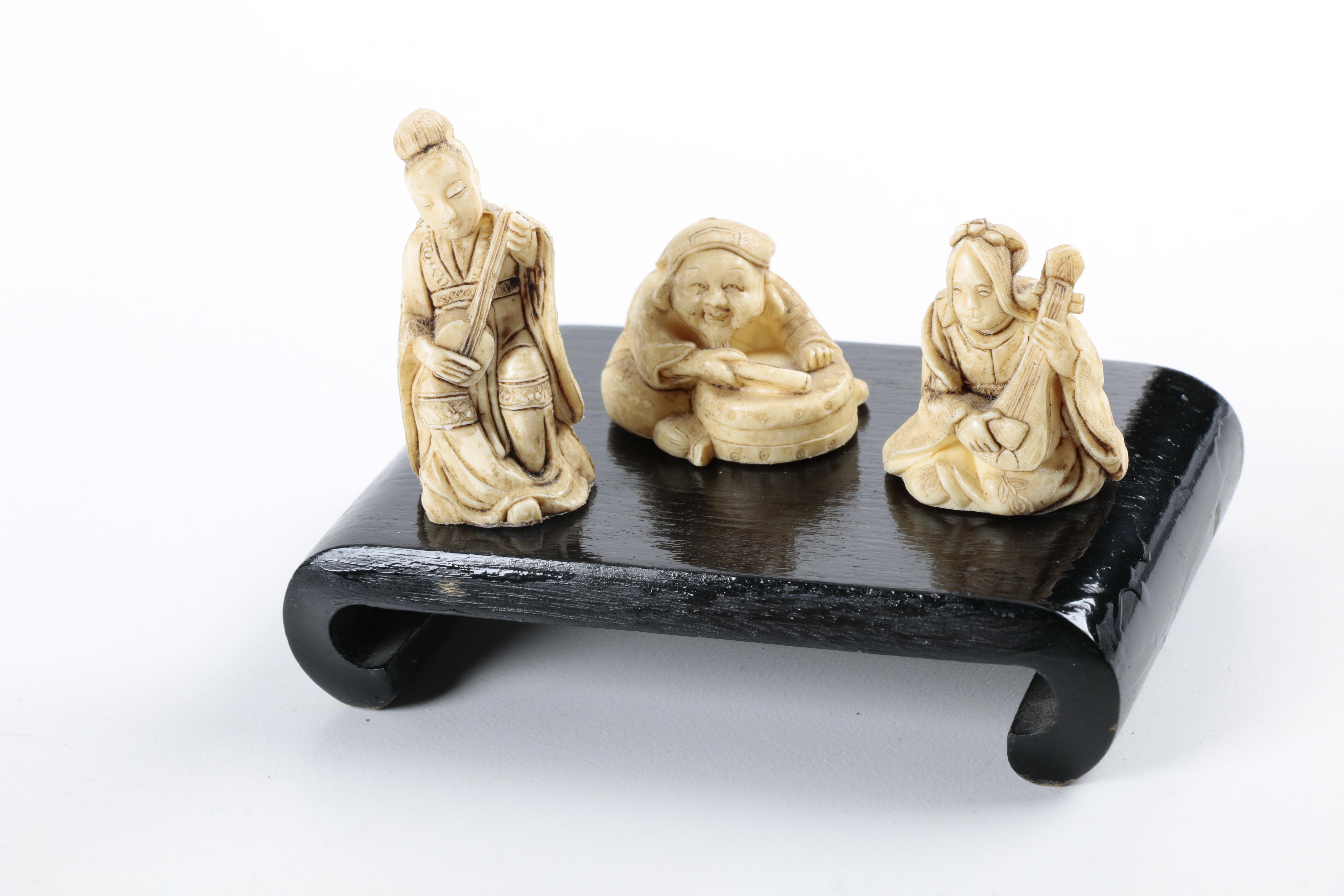 Assortment of Museum Reproductions and Other Decor