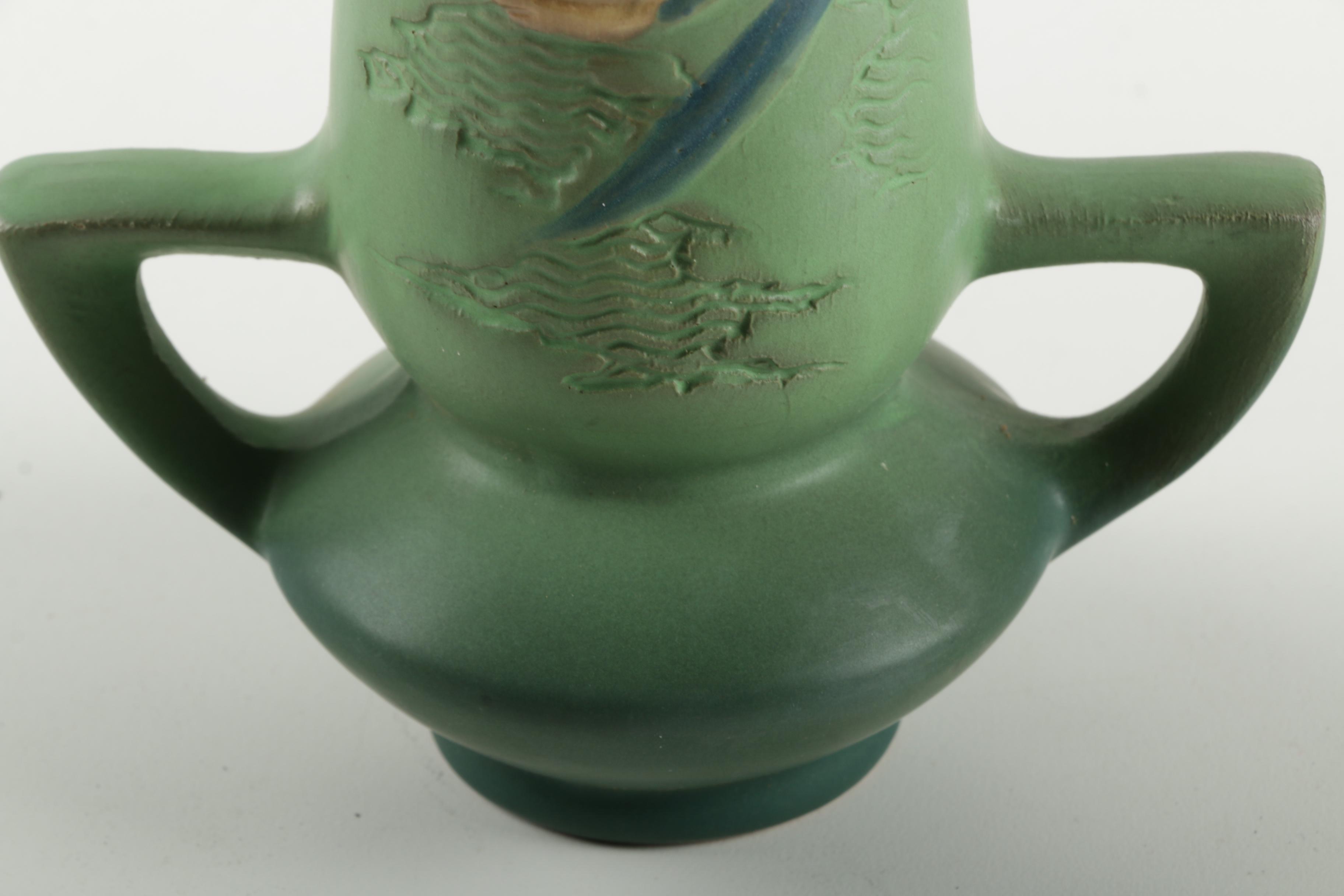 Reproduction Chinese Roseville Vase "Freesia" Pattern