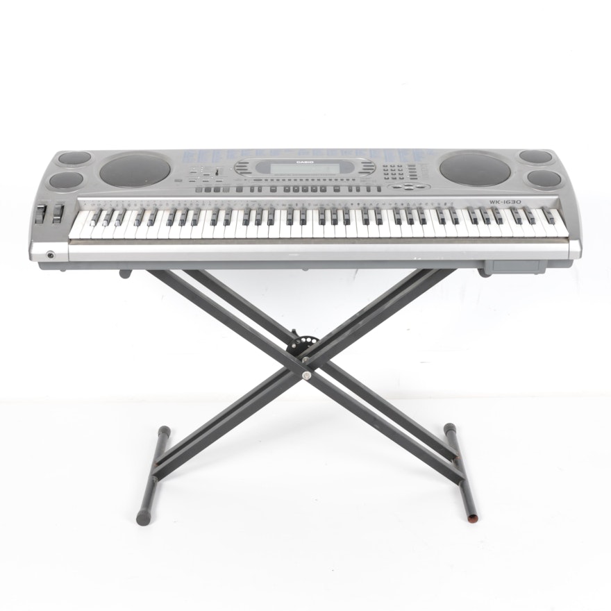 Casio Electronic Keyboard and Stand