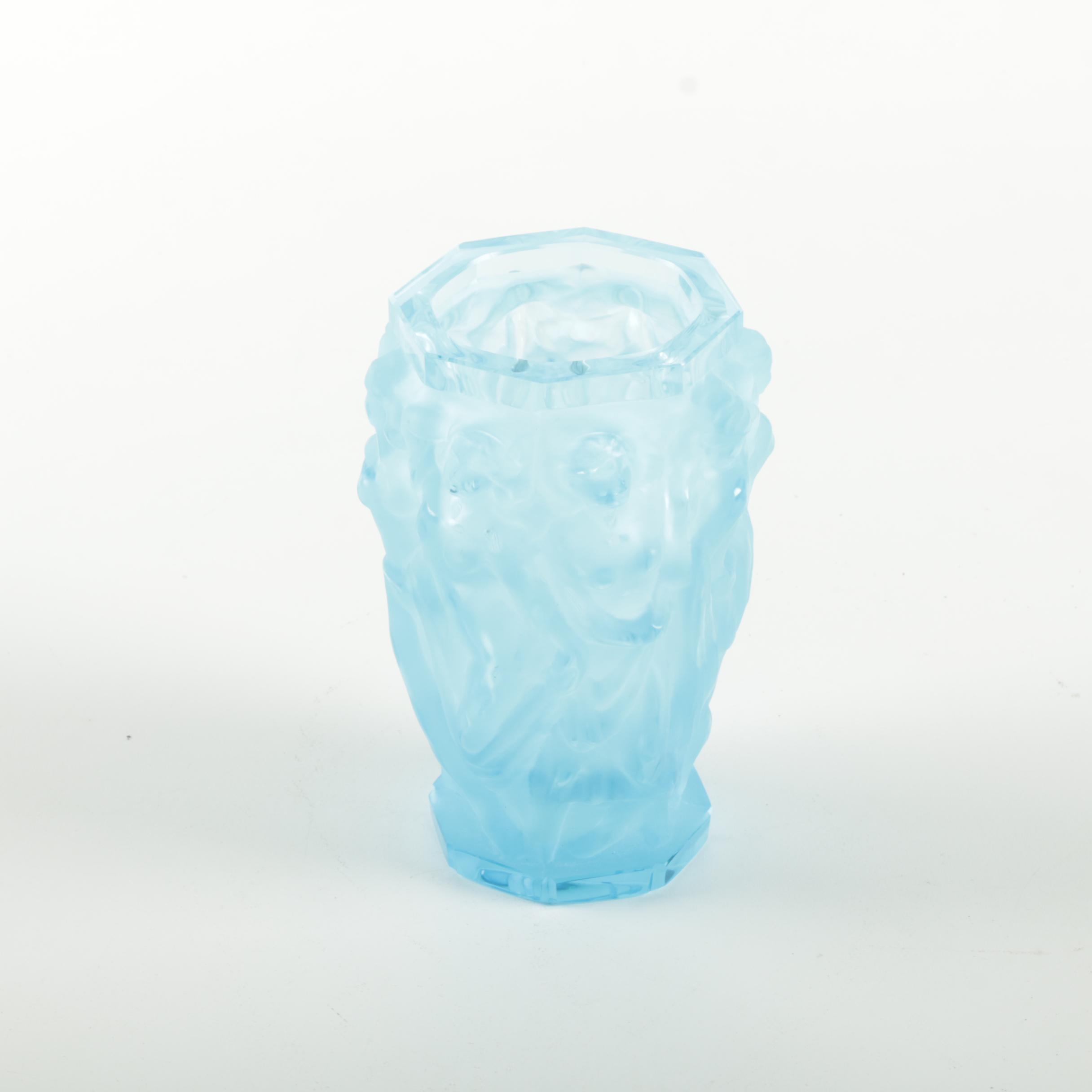 Limited Edition Frantisek Halama Czechoslovakian Frosted Crystal Vase