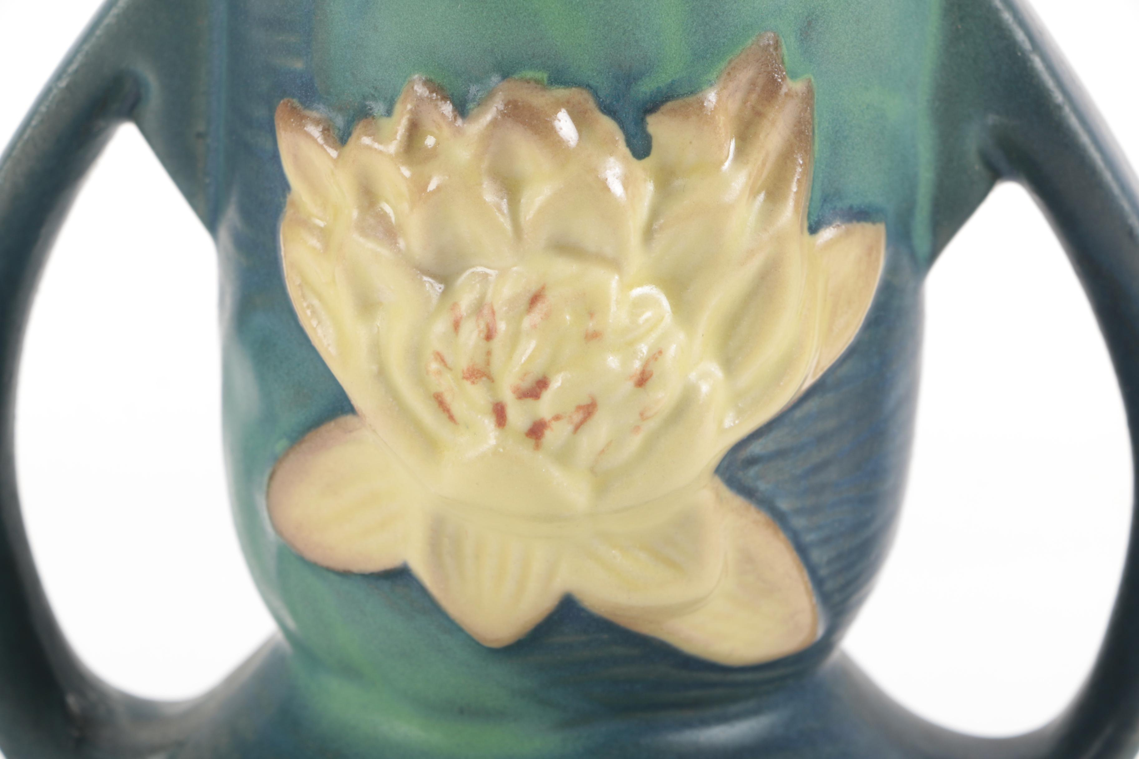 Reproduction Chinese Roseville Vase "Water Lily" Pattern