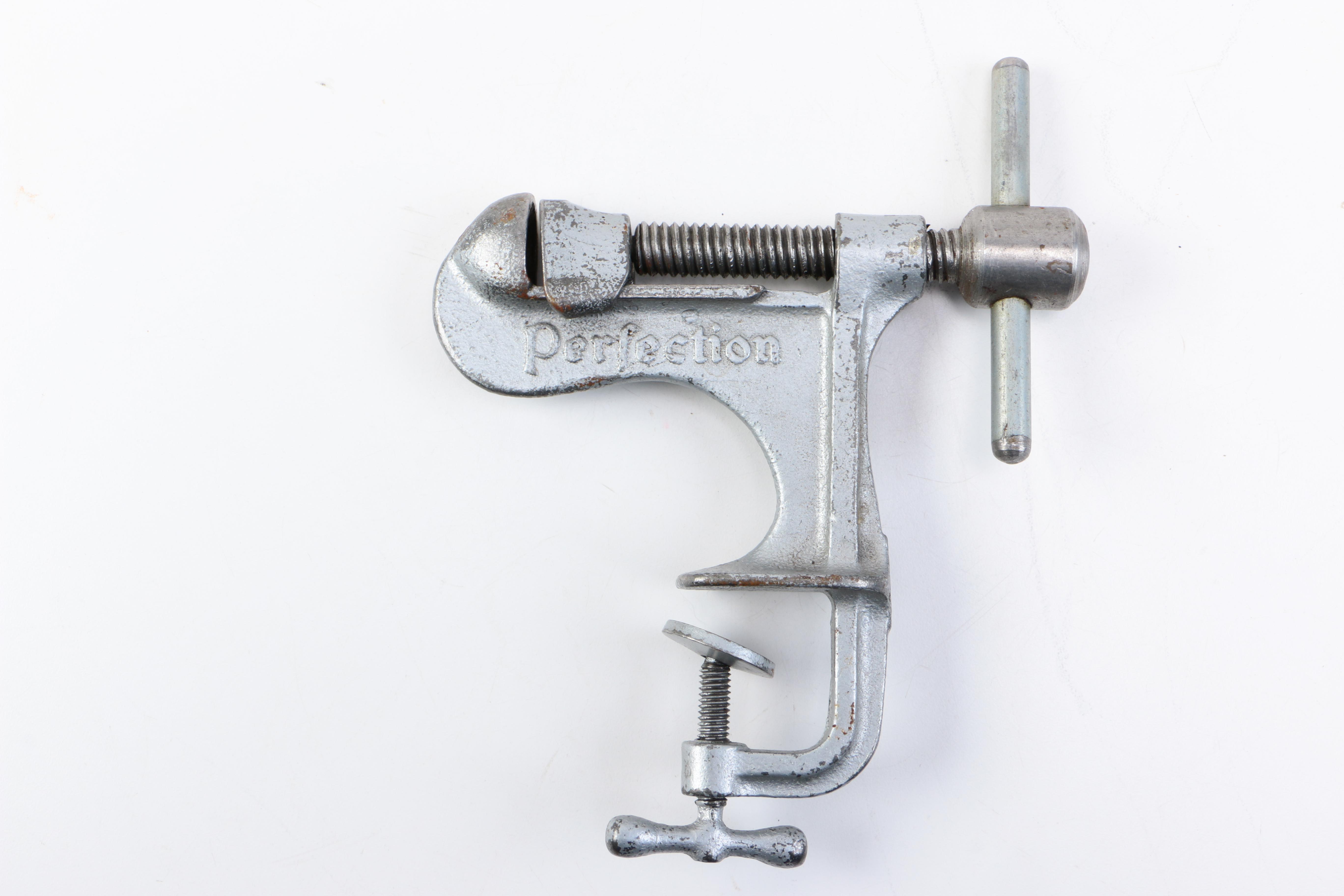 Assortment of Kitchen Wares