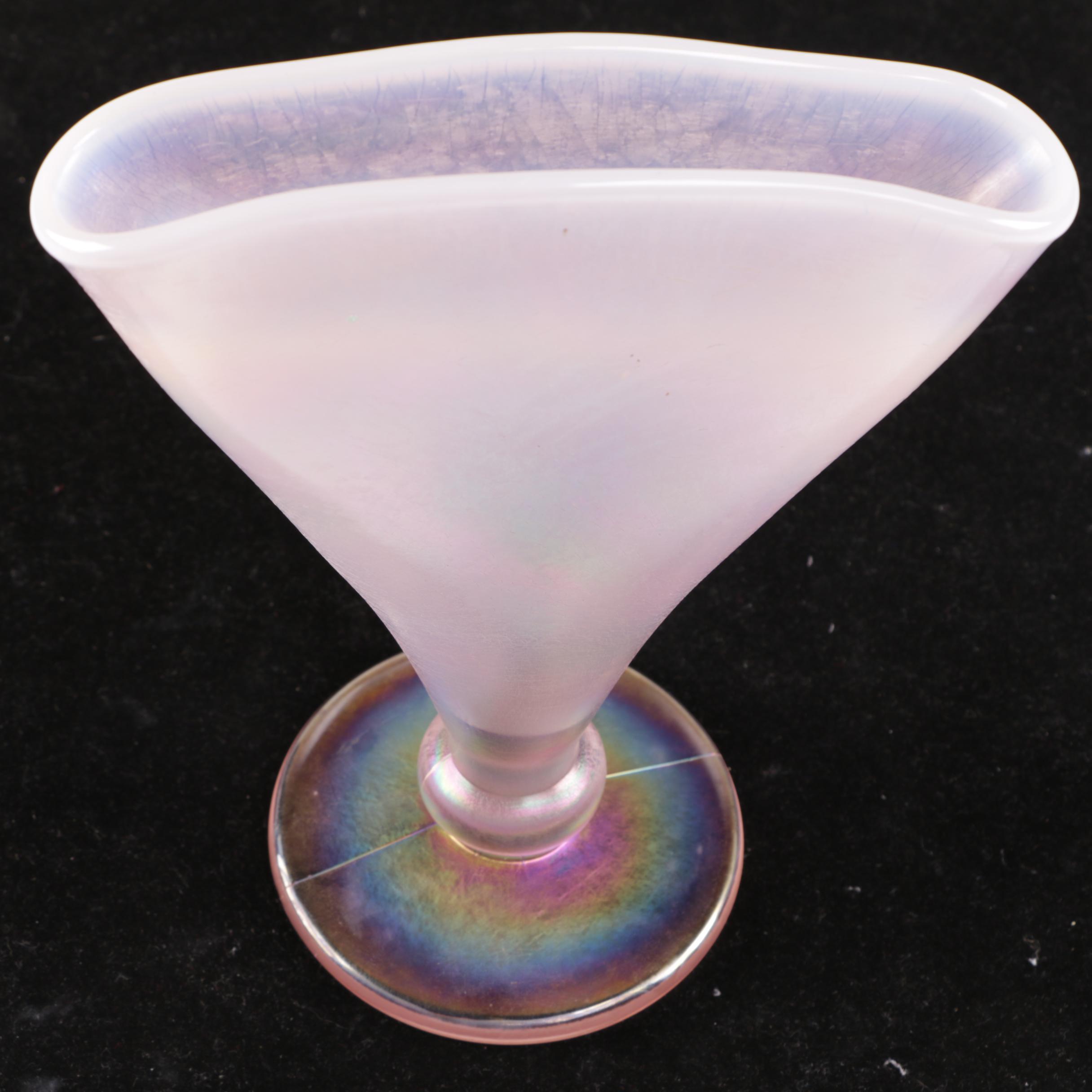 Fenton Irridescent Rose Stretched Fan Vase