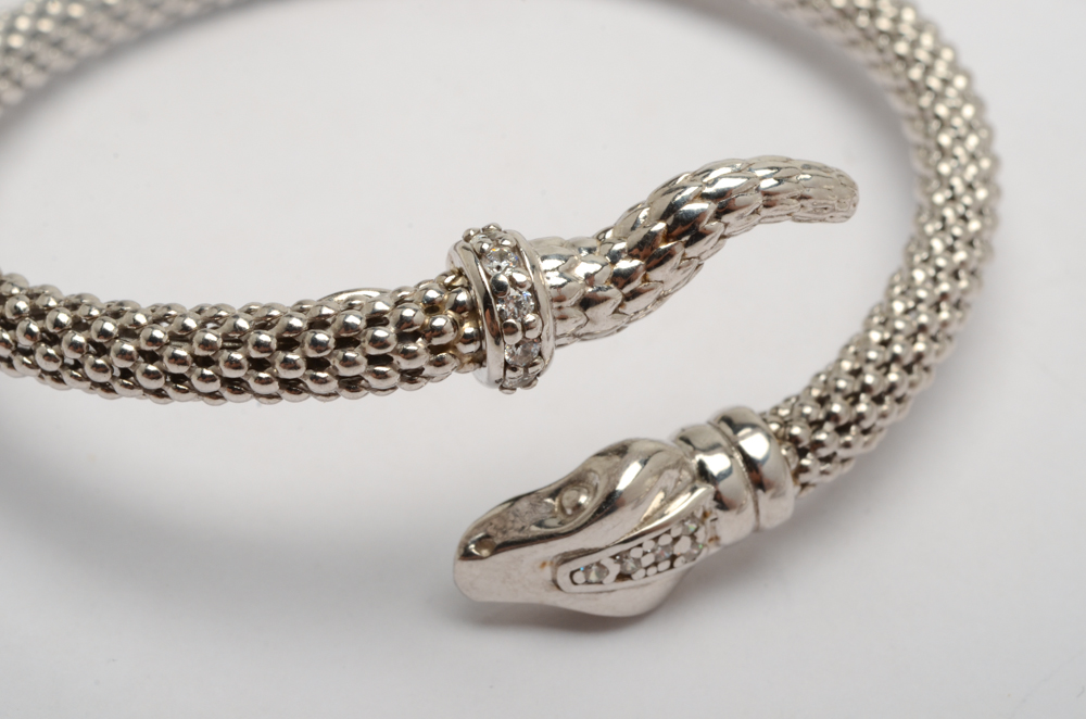 Dyadema Textured Sterling Silver Snake Choker and Cuff