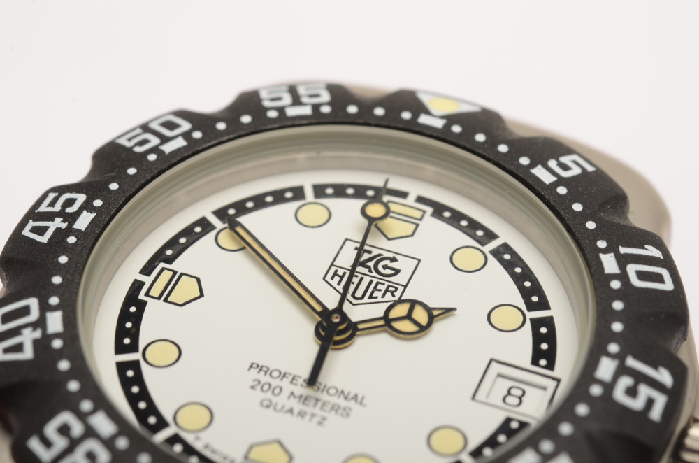 TAG Heuer Professional 200 Meters Quartz Swiss Made Watch